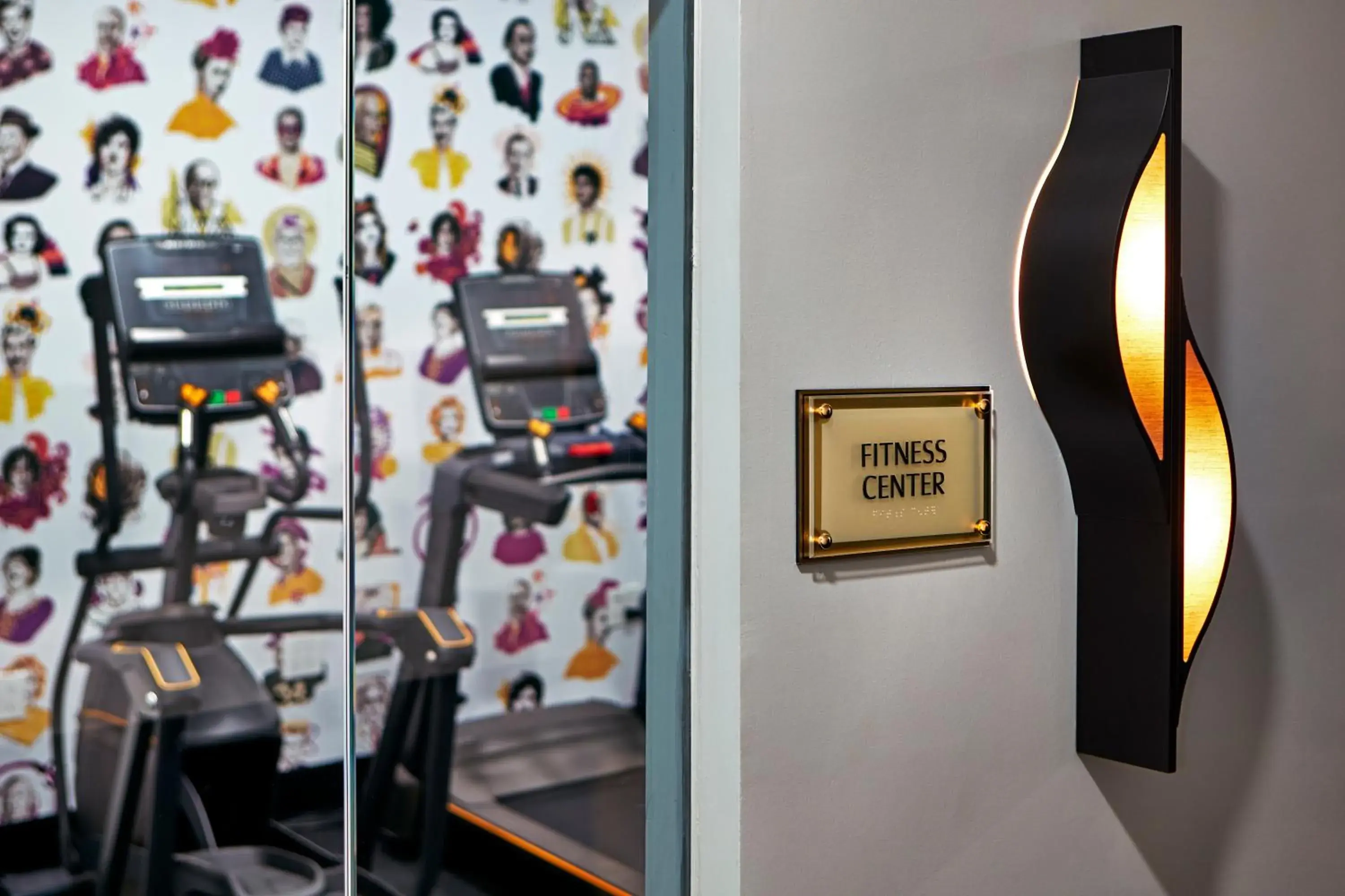 Fitness centre/facilities in Elan Hotel Fitness centre/facilities in Elan Hotel