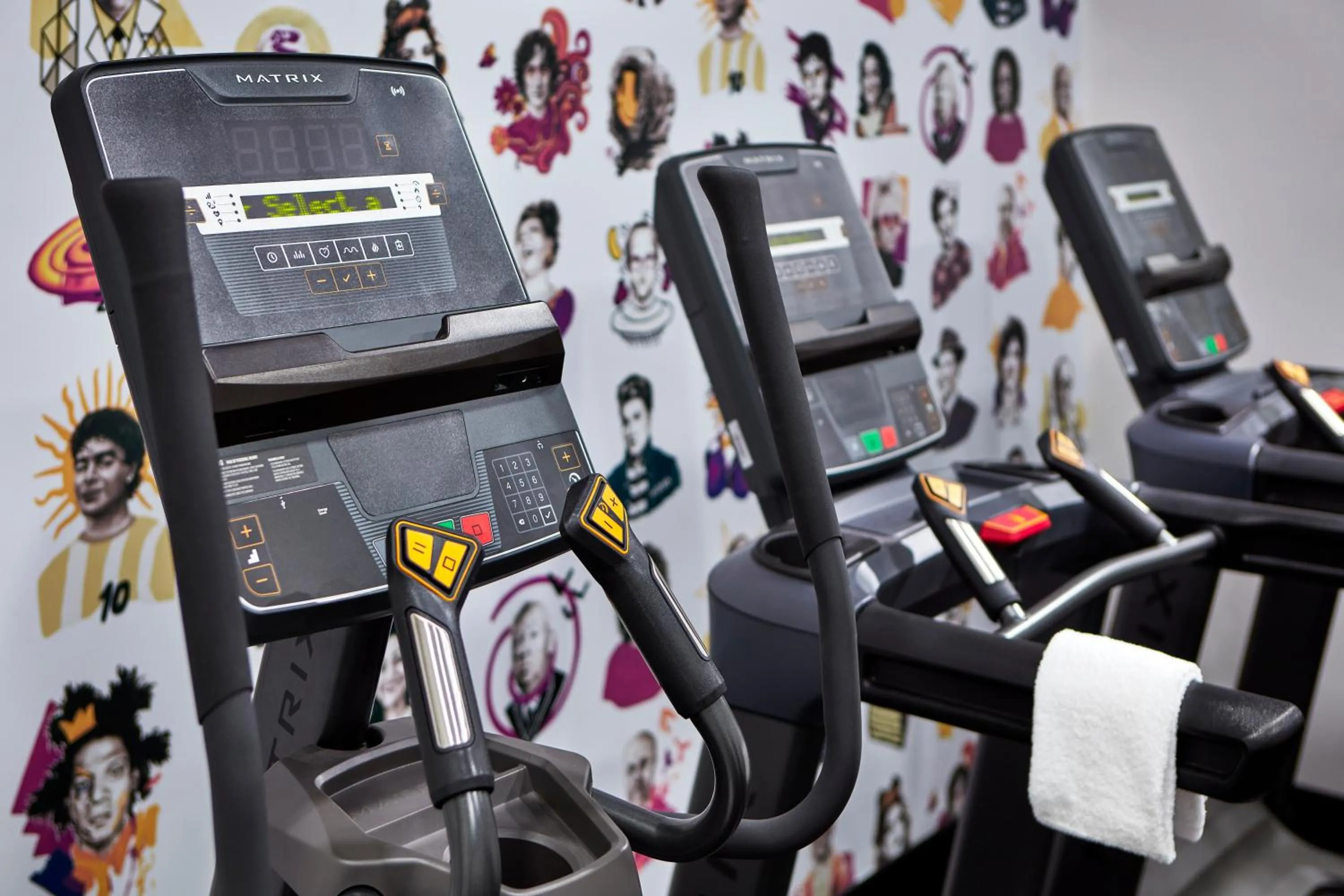 Fitness centre/facilities in Elan Hotel