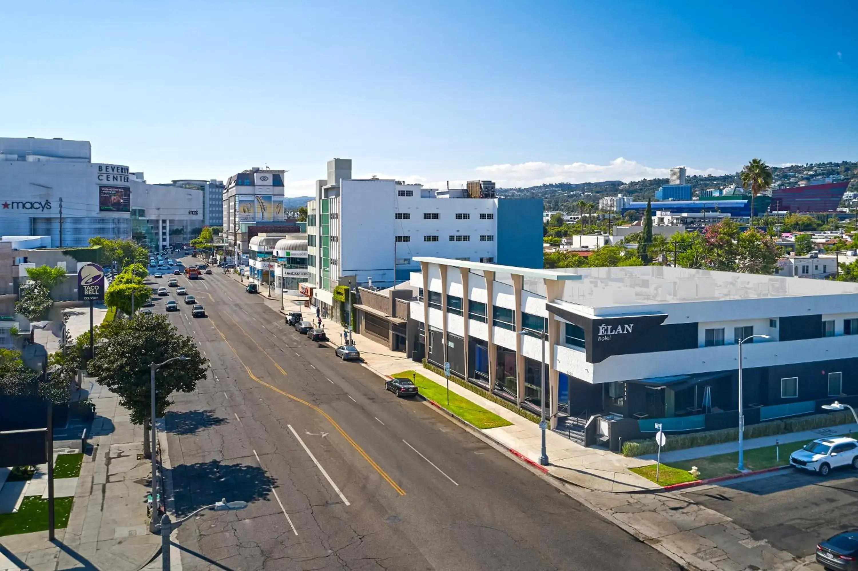 Property building in Elan Hotel Property building in Elan Hotel