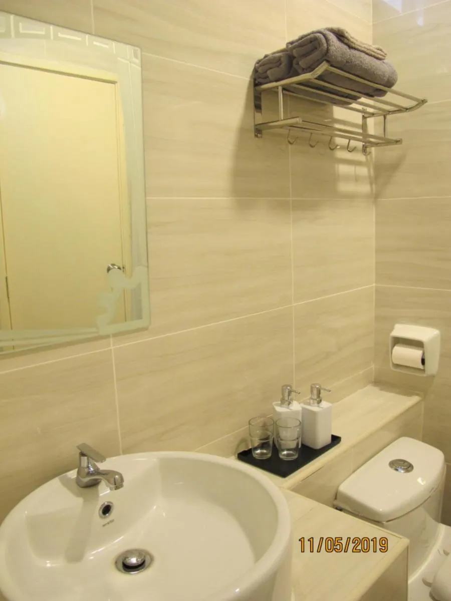 E Life D Summit Residences With Wifi & Netflix