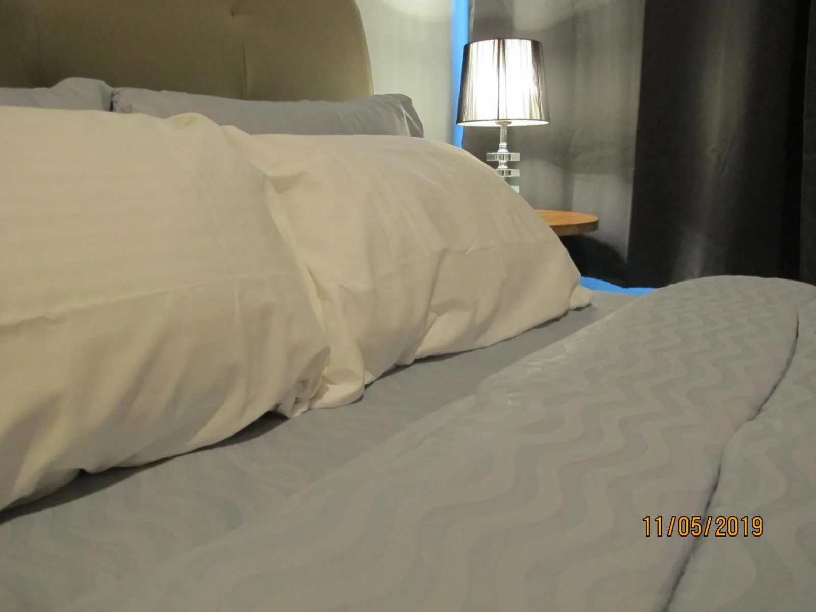 Bed in E Life D Summit Residences With Wifi & Netflix