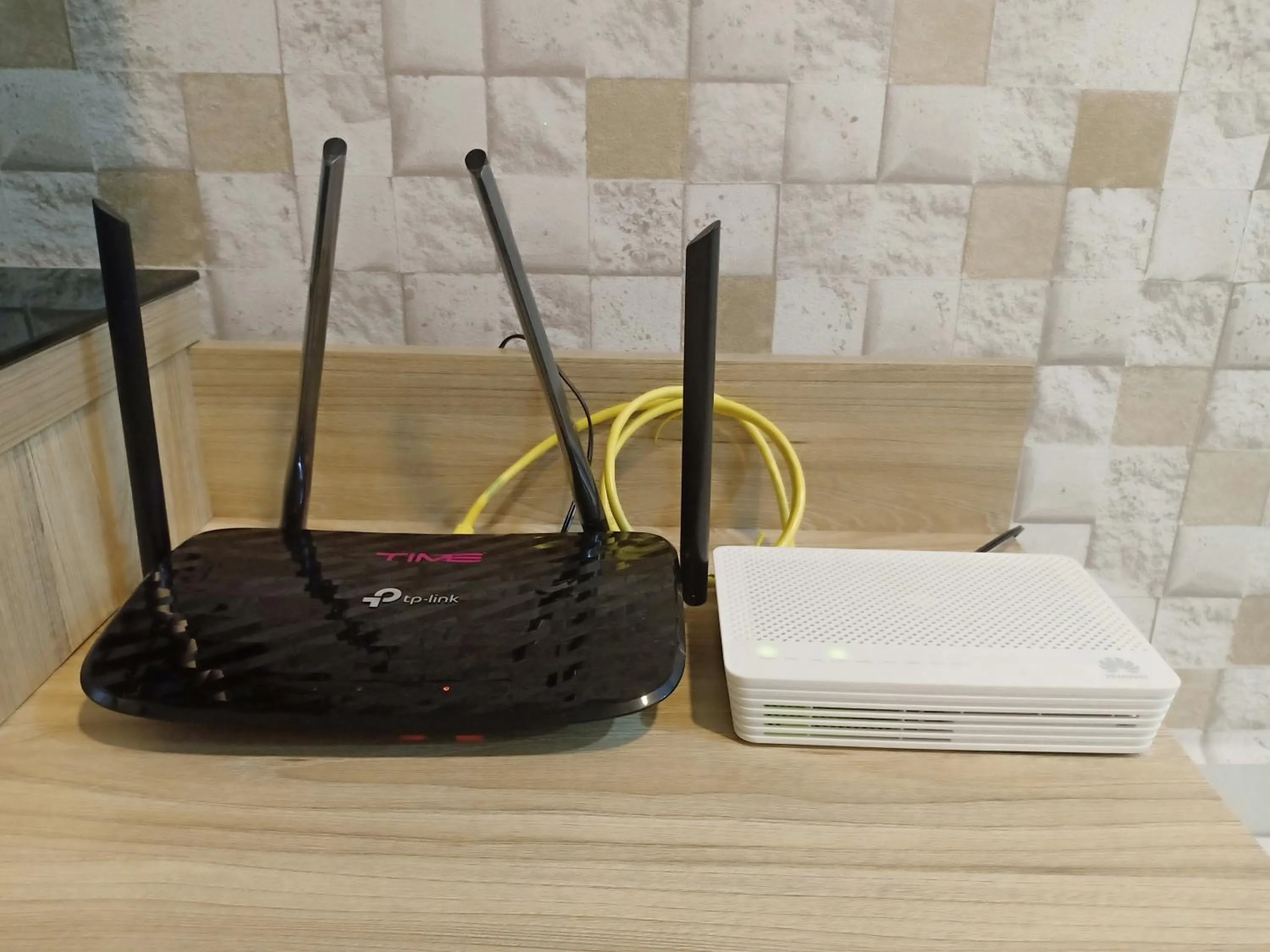 E Life D Summit Residences With Wifi & Netflix