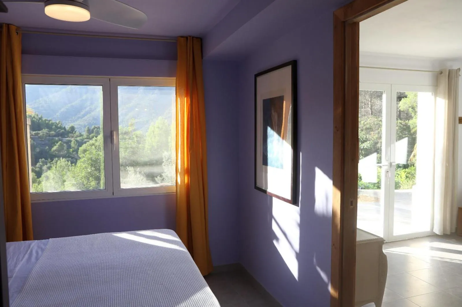 Mountain view, Bed in Villa Foia Vella - adults only