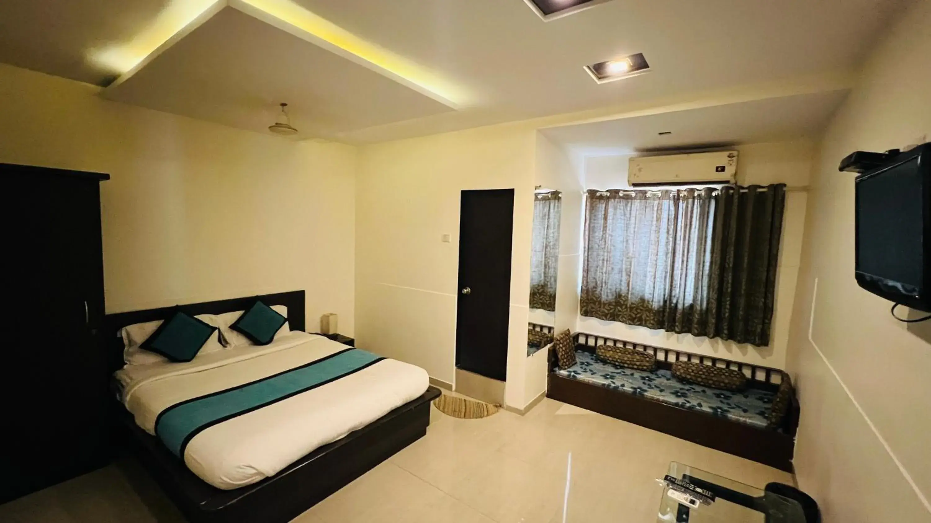 Bedroom, Bed in FARM HOUSE RESIDENCY Bedroom, Bed in FARM HOUSE RESIDENCY