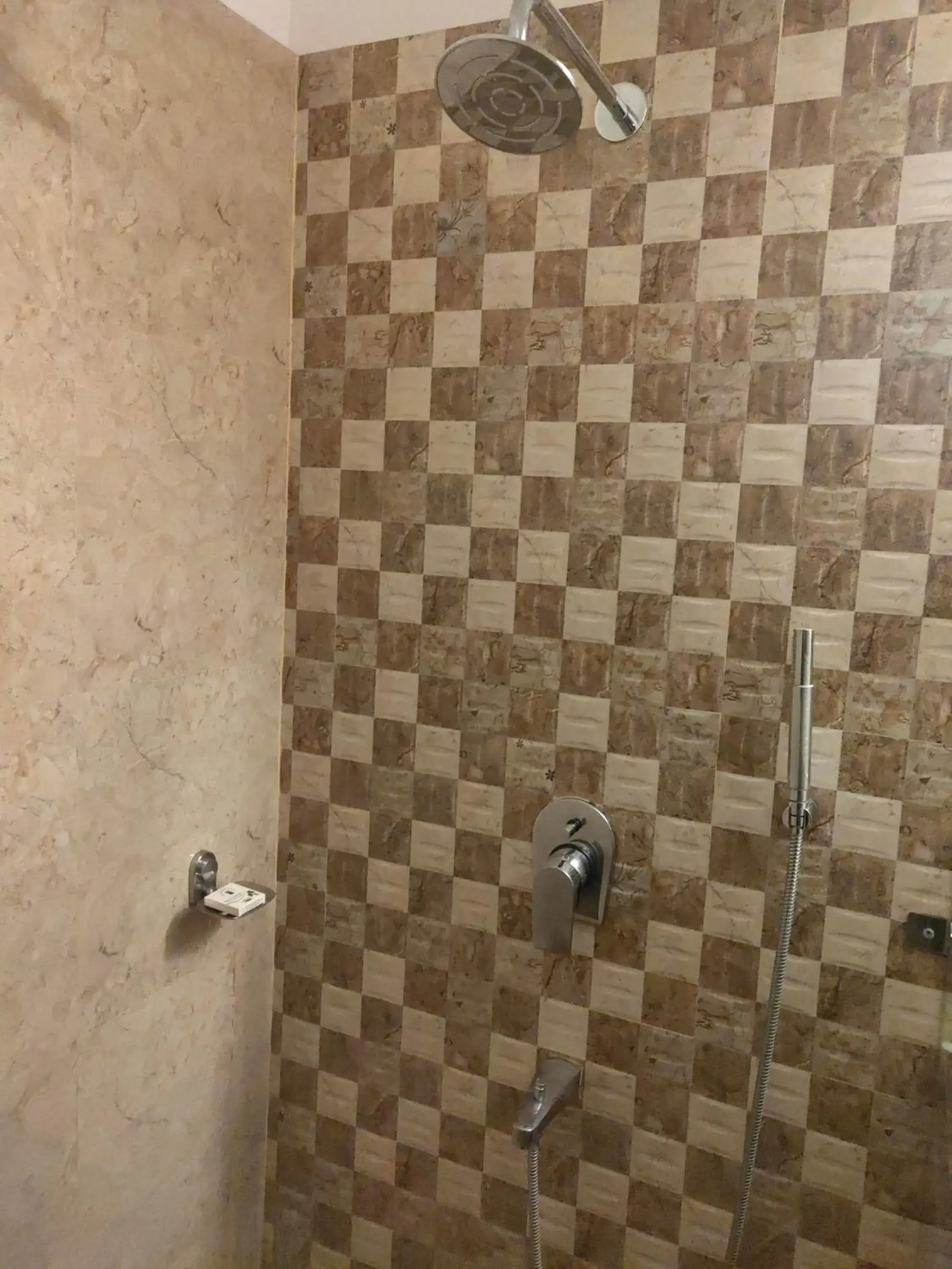 Bathroom in Hotel JSR Continental Bathroom in Hotel JSR Continental