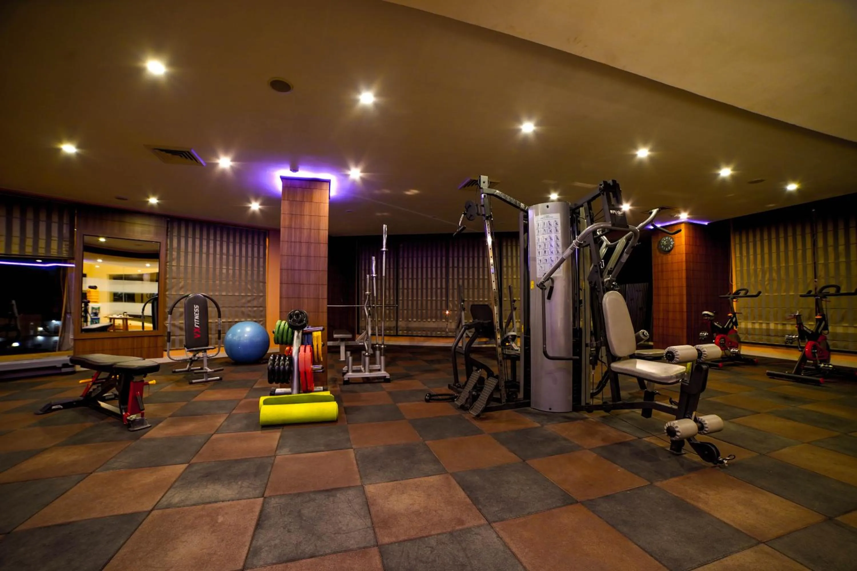Fitness centre/facilities in Hotel JSR Continental