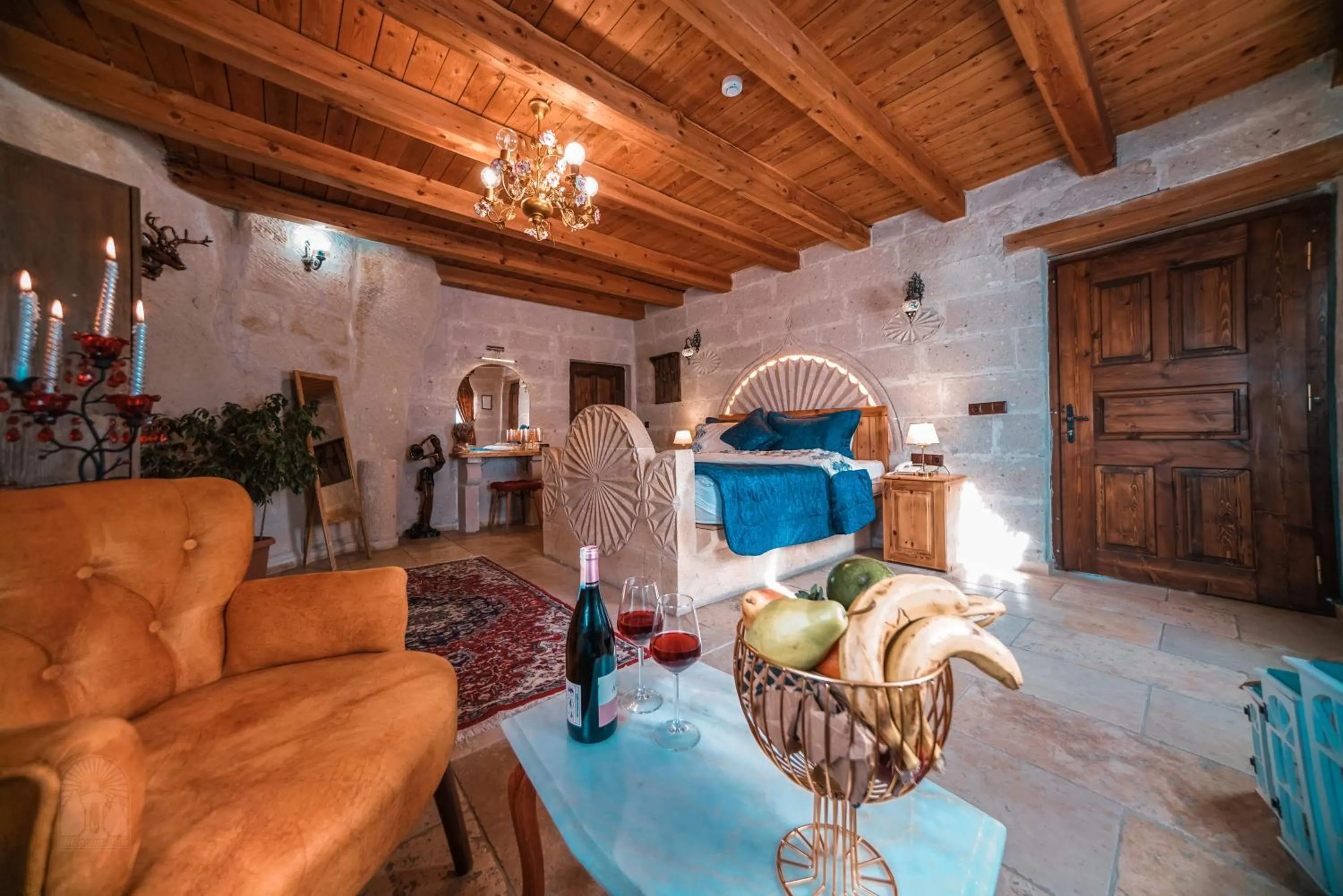 Seating area in Zeus Cave Suites