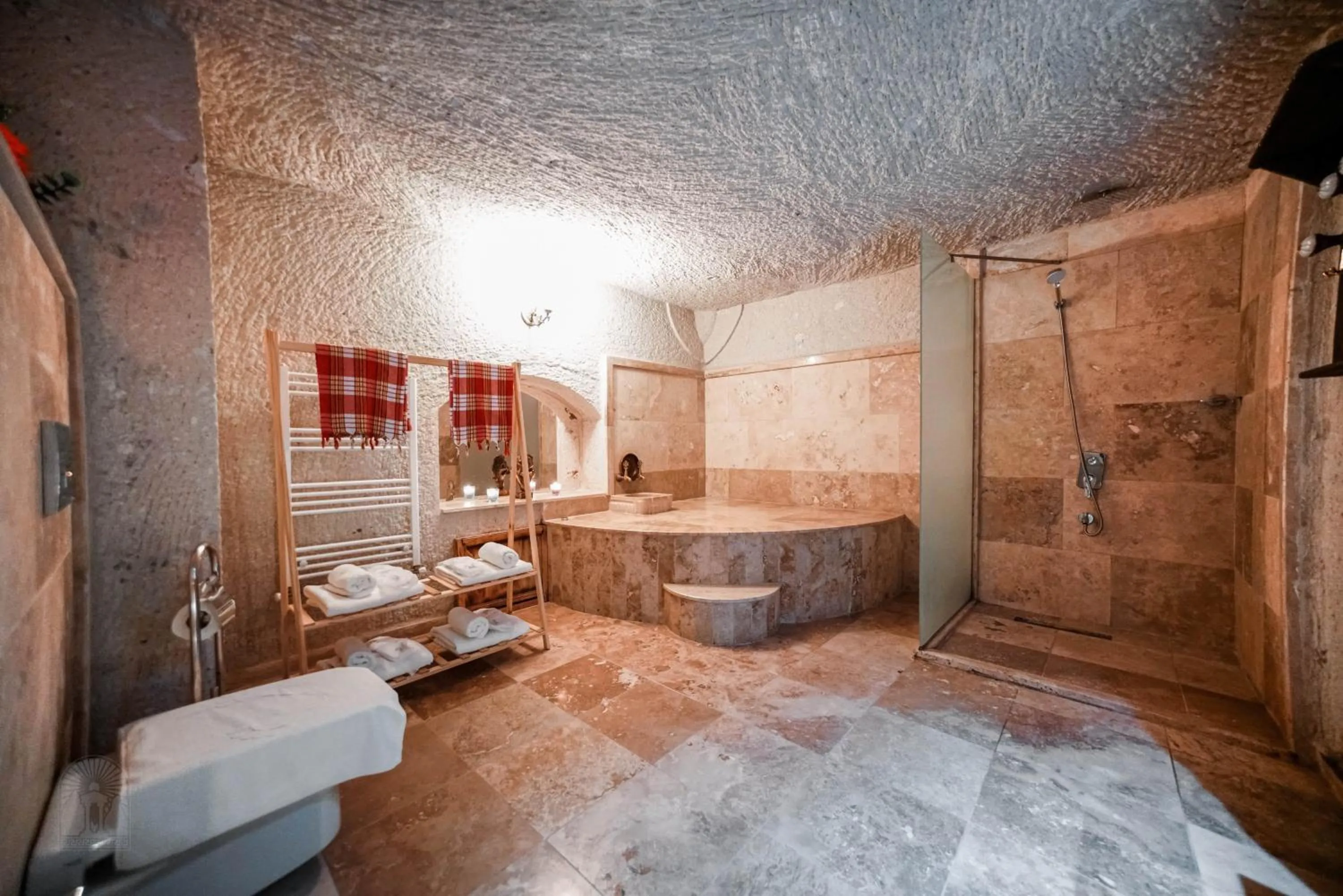 Bathroom in Zeus Cave Suites