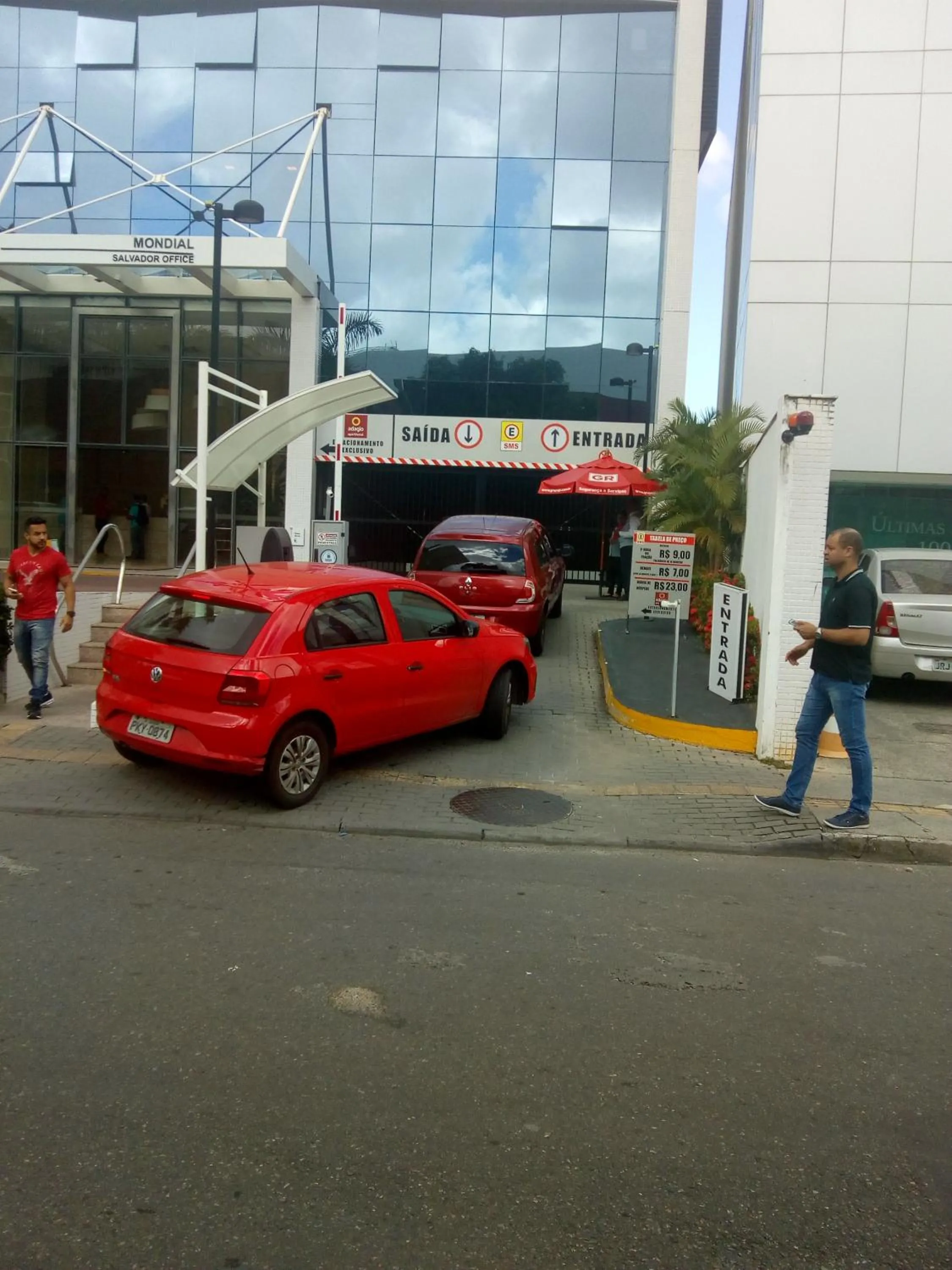 Aparthotel Condomínio Mondial