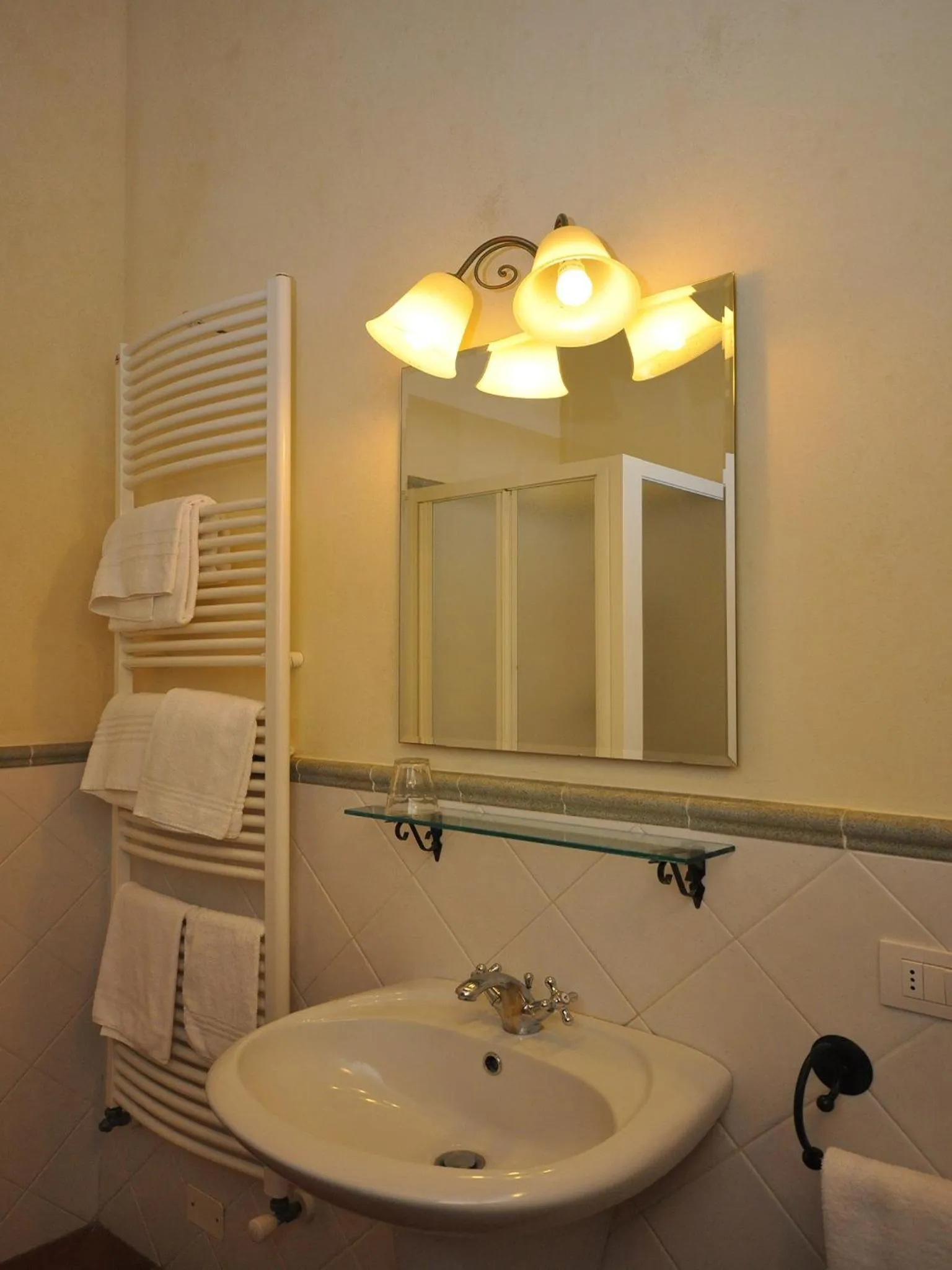 Shower in Agriturismo Musignano