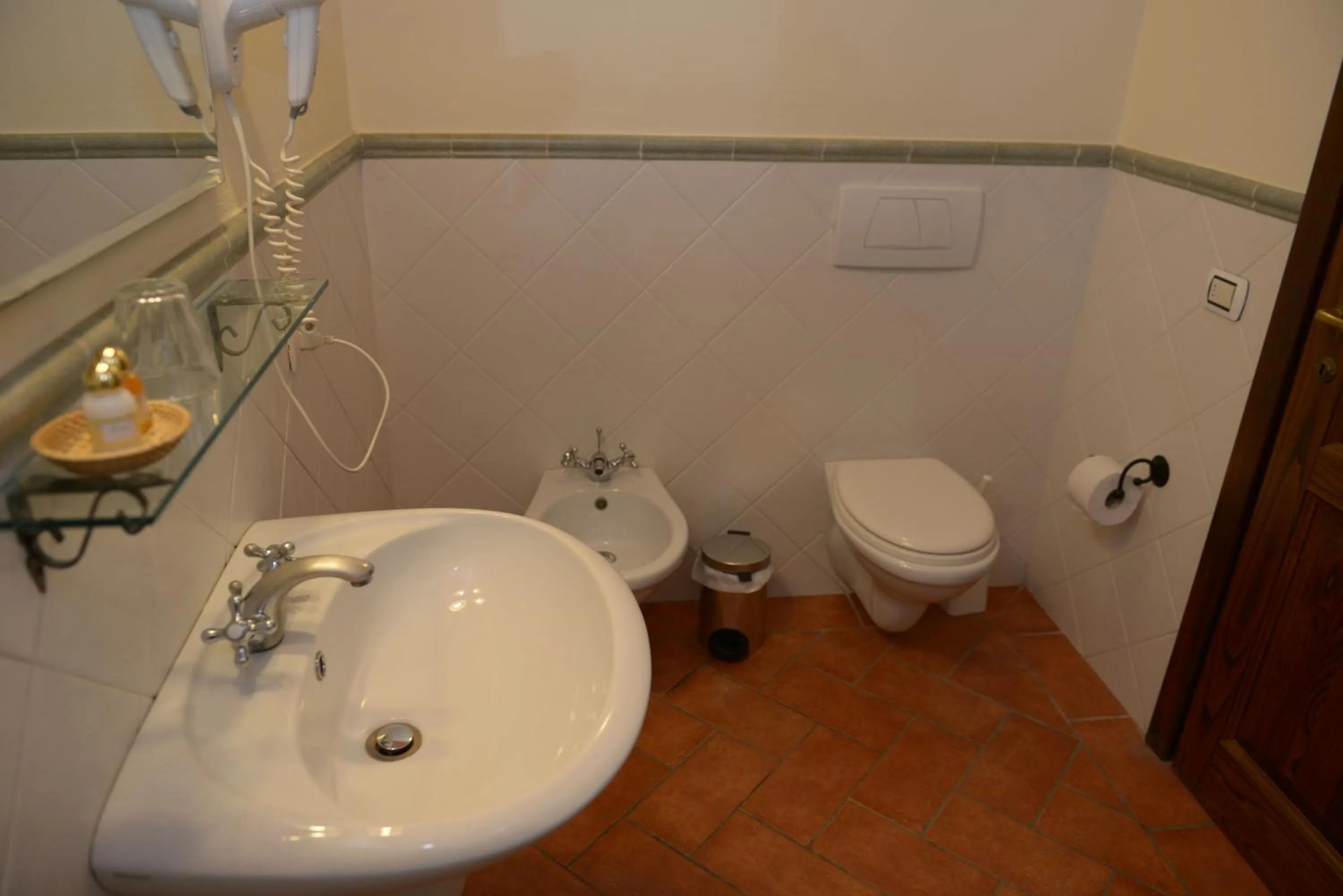 Toilet in Agriturismo Musignano