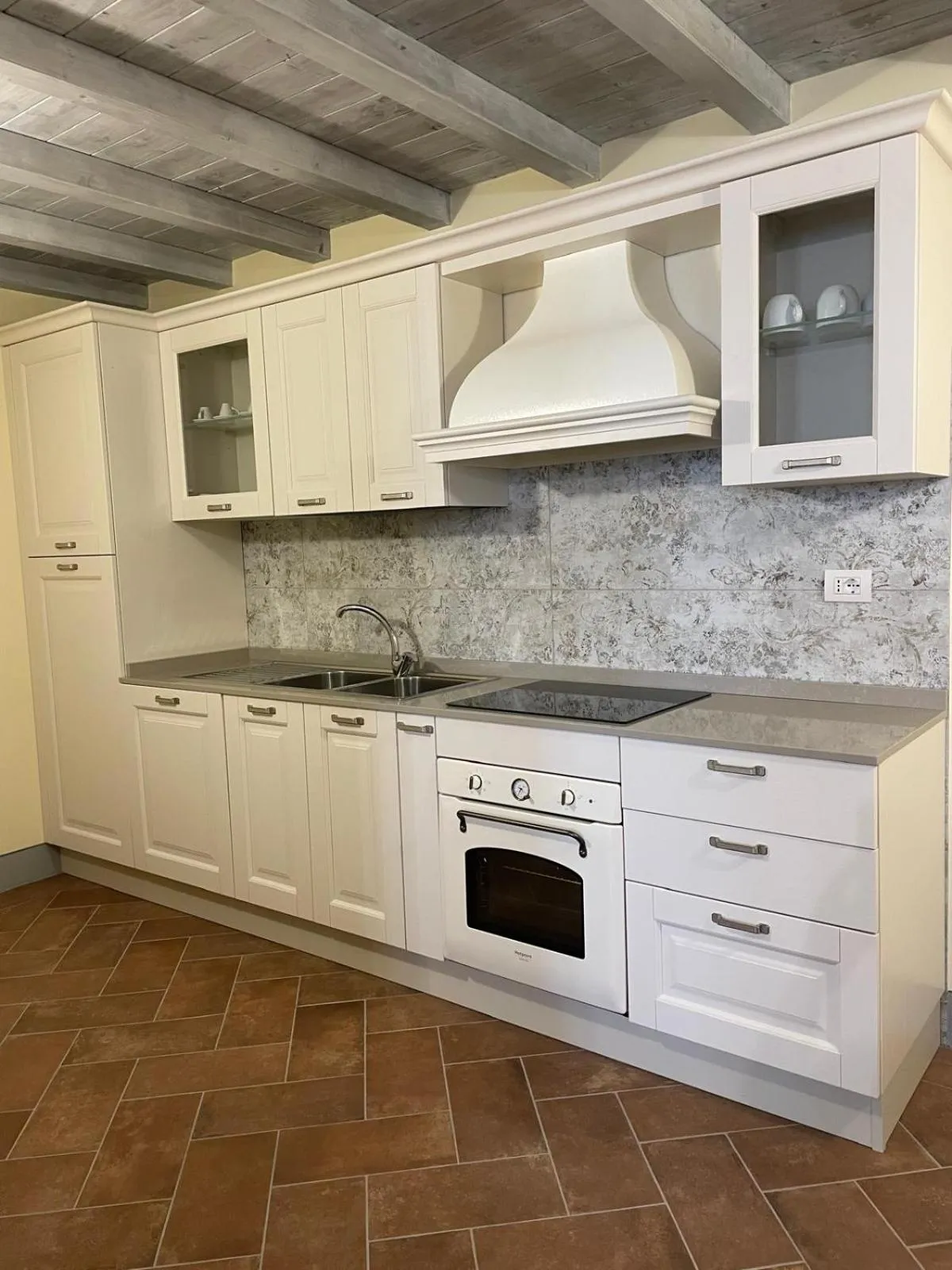 dishwasher in Agriturismo Musignano