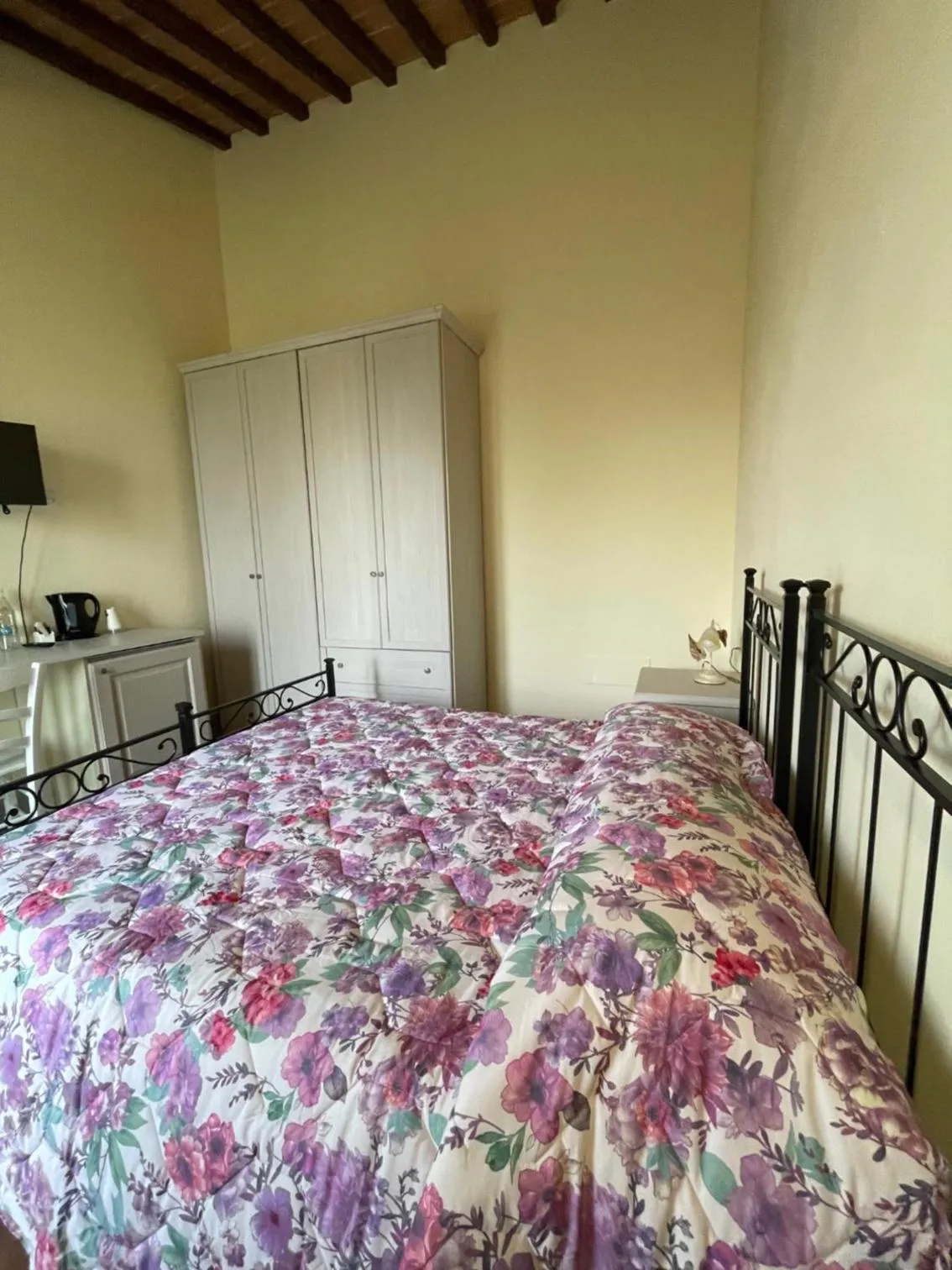 Bedroom, Bed in Agriturismo Musignano