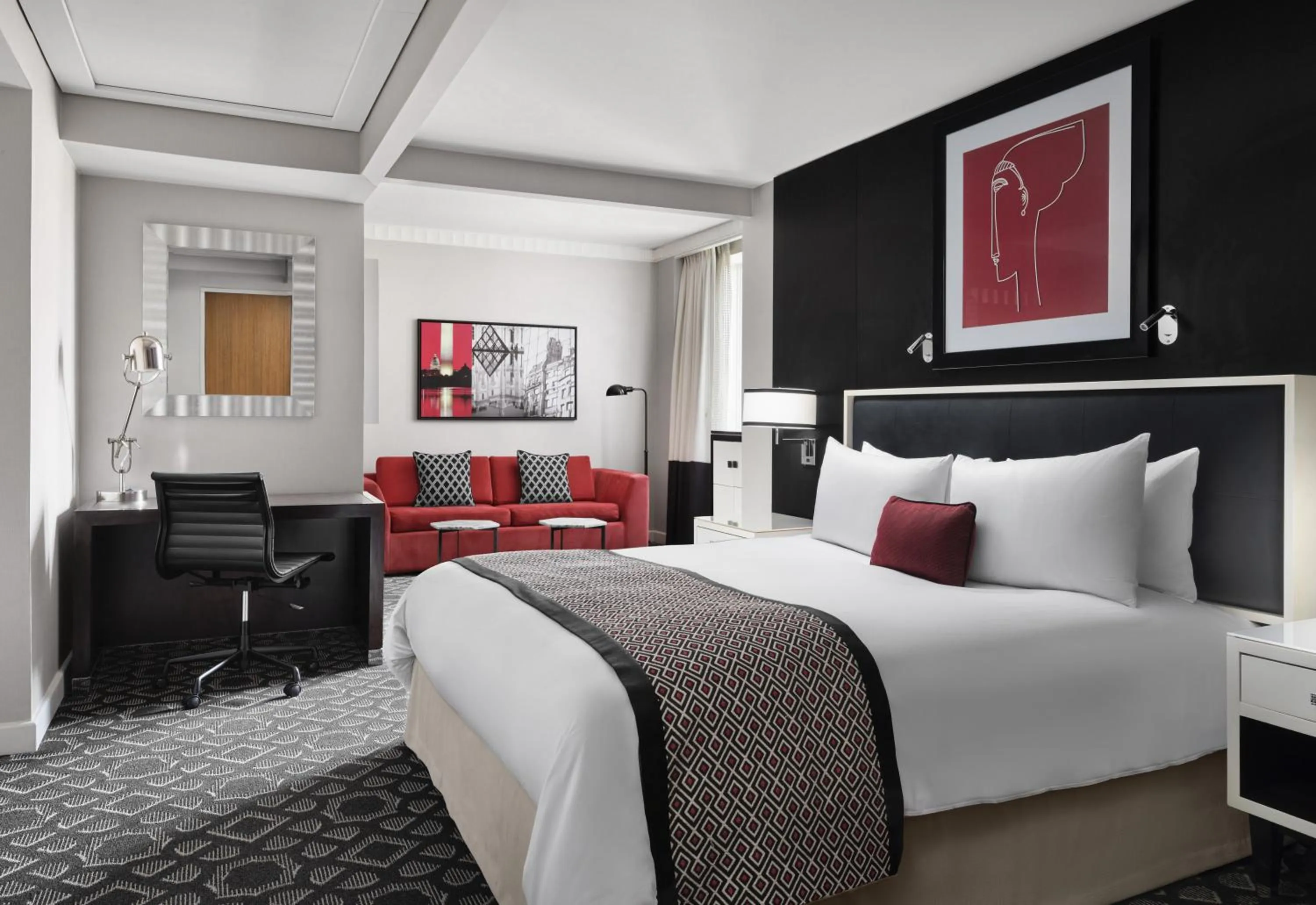 Photo of the whole room, Bed in Sofitel Lafayette Square Washington DC