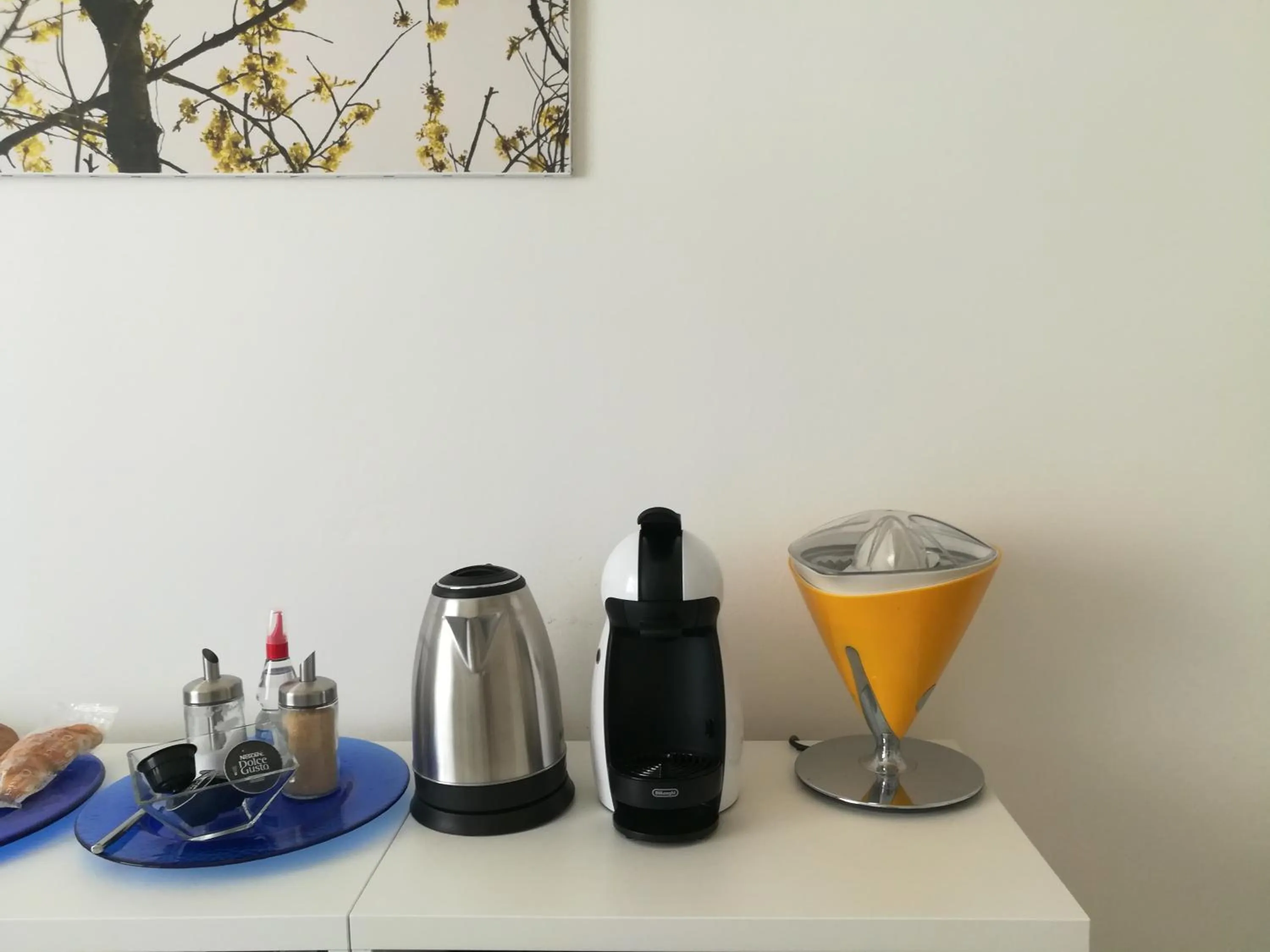Coffee/tea facilities in INTERZASTRADA B&B