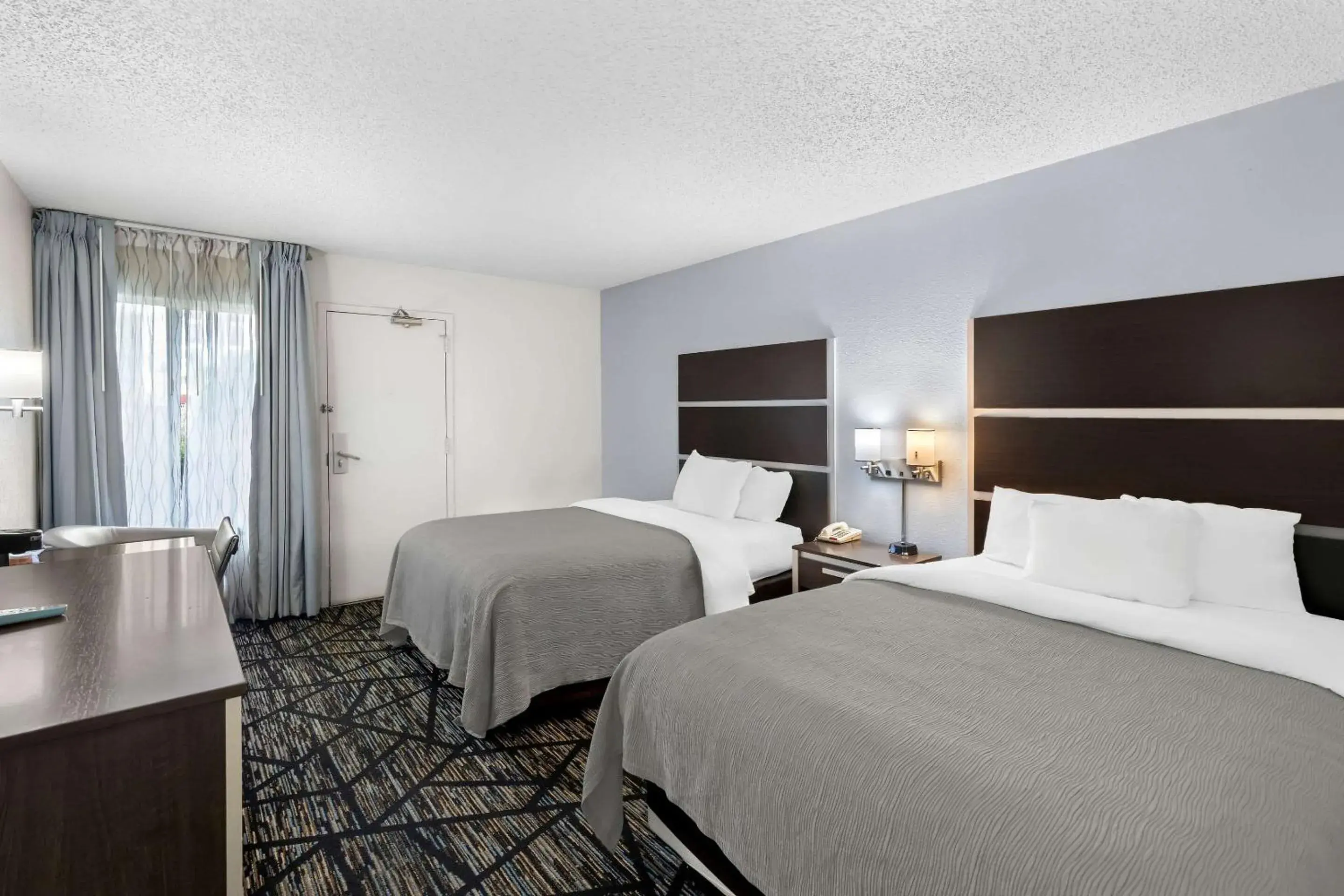 Bedroom, Bed in Quality Inn Northlake Bedroom, Bed in Quality Inn Northlake