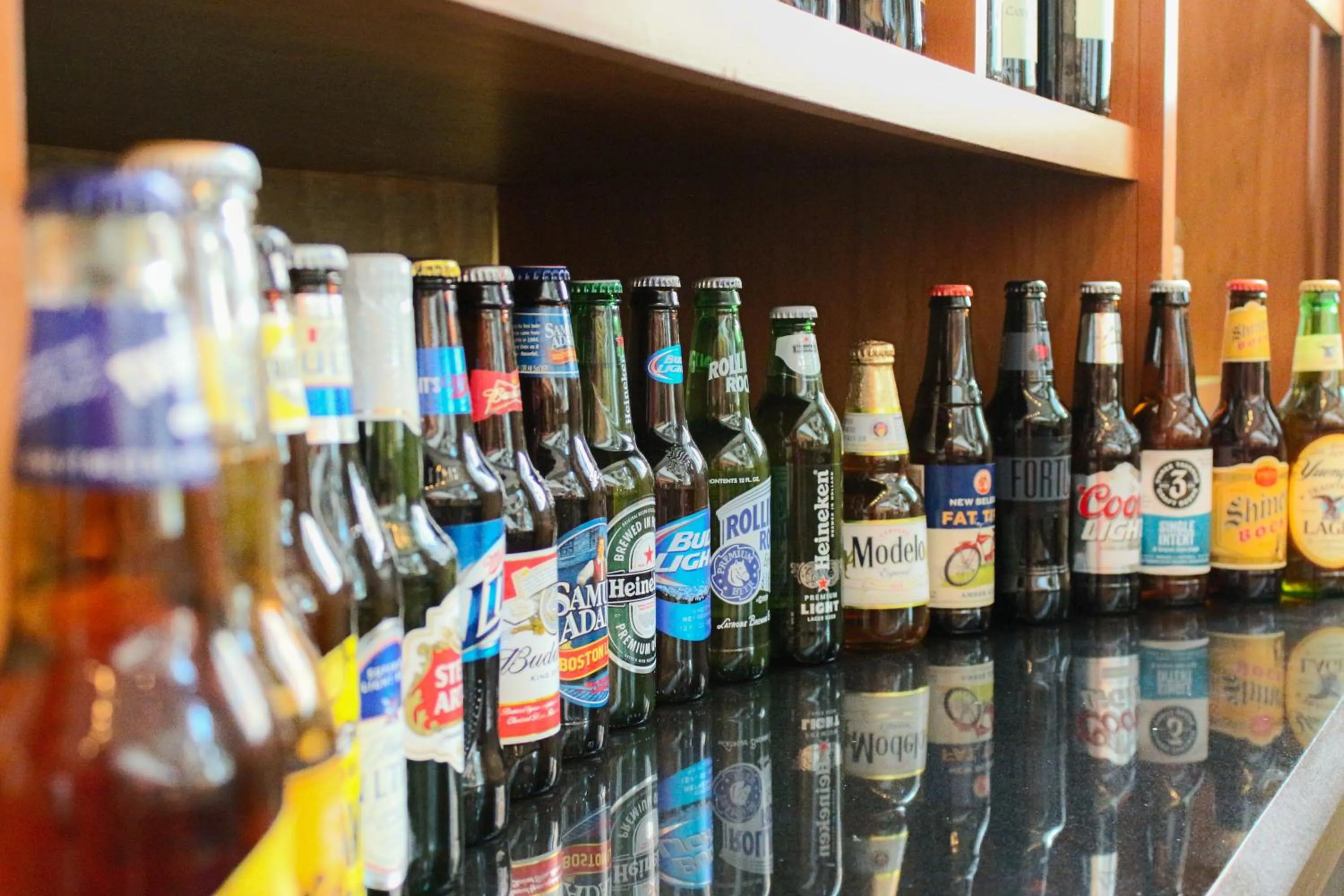 Lounge or bar in Georgia Tech Hotel and Conference Center