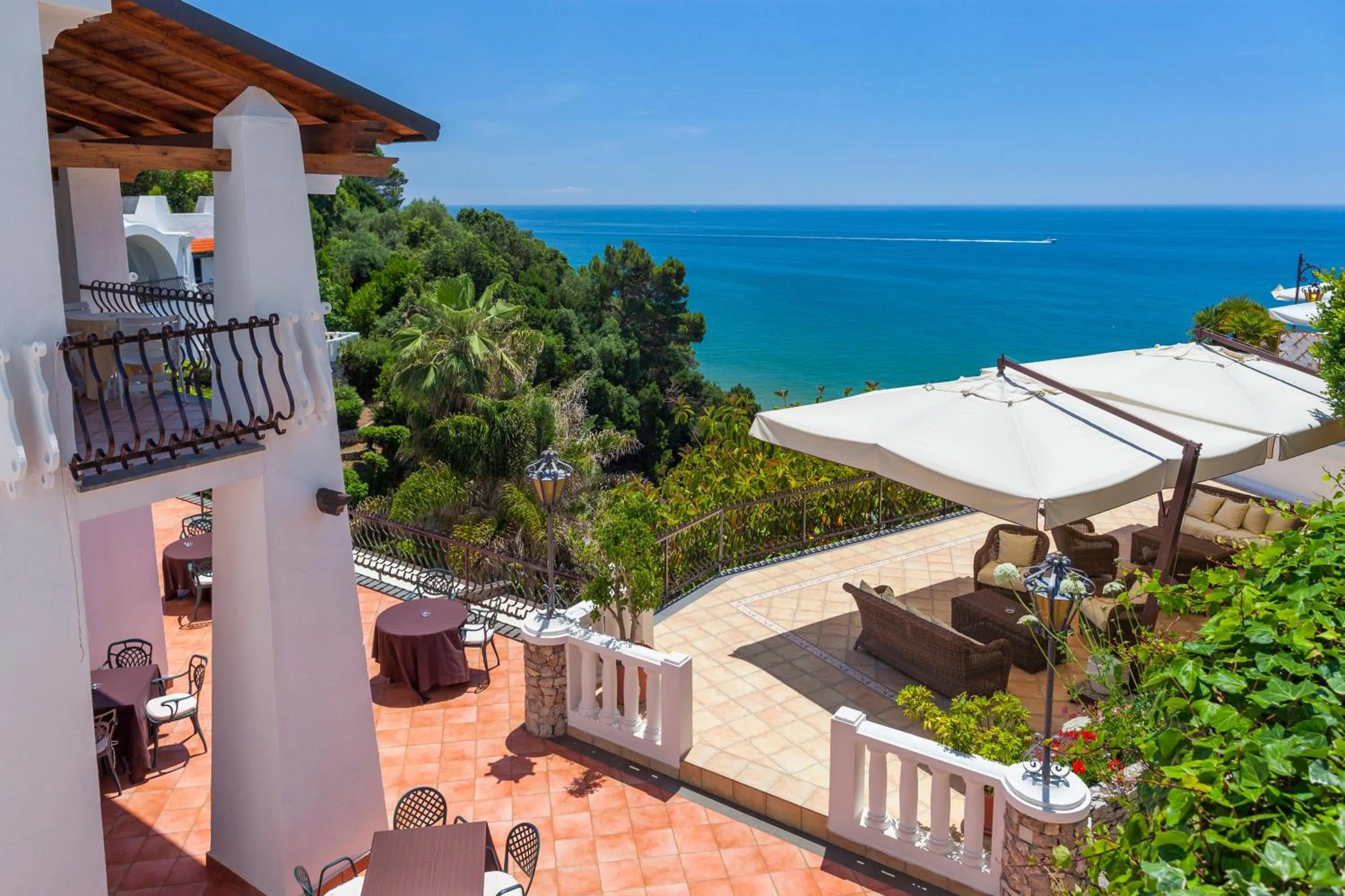 View (from property/room) in Grand Hotel Le Rocce