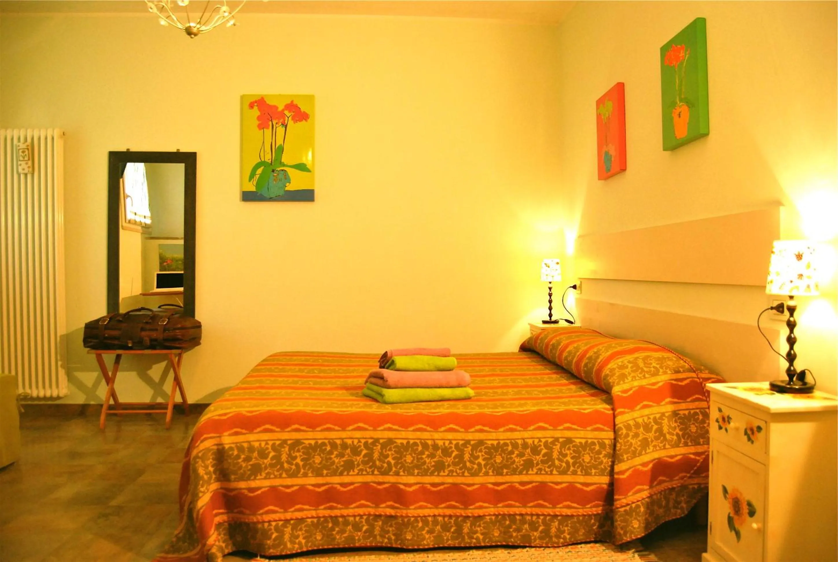 Bedroom, Bed in B&B Mama Rò