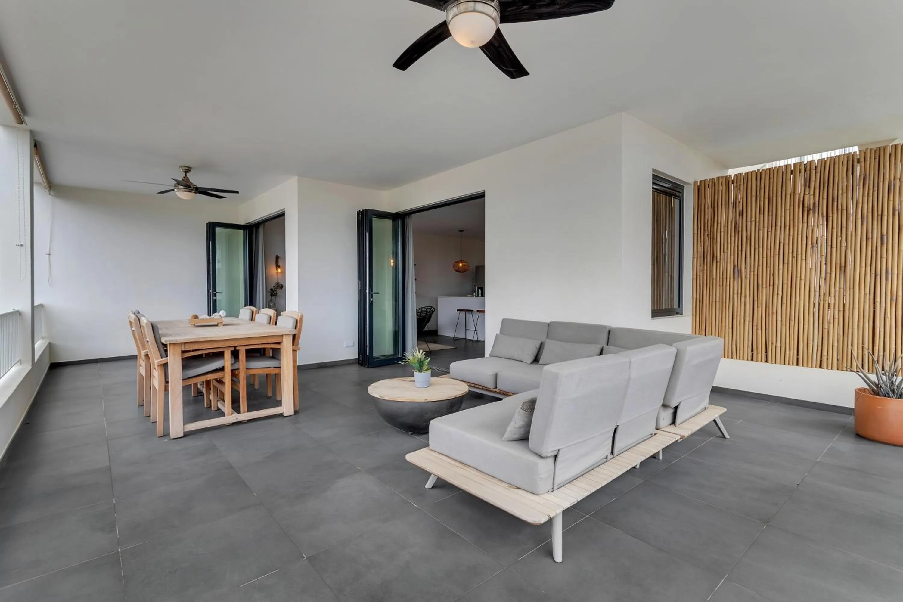 Grand Windsock Bonaire