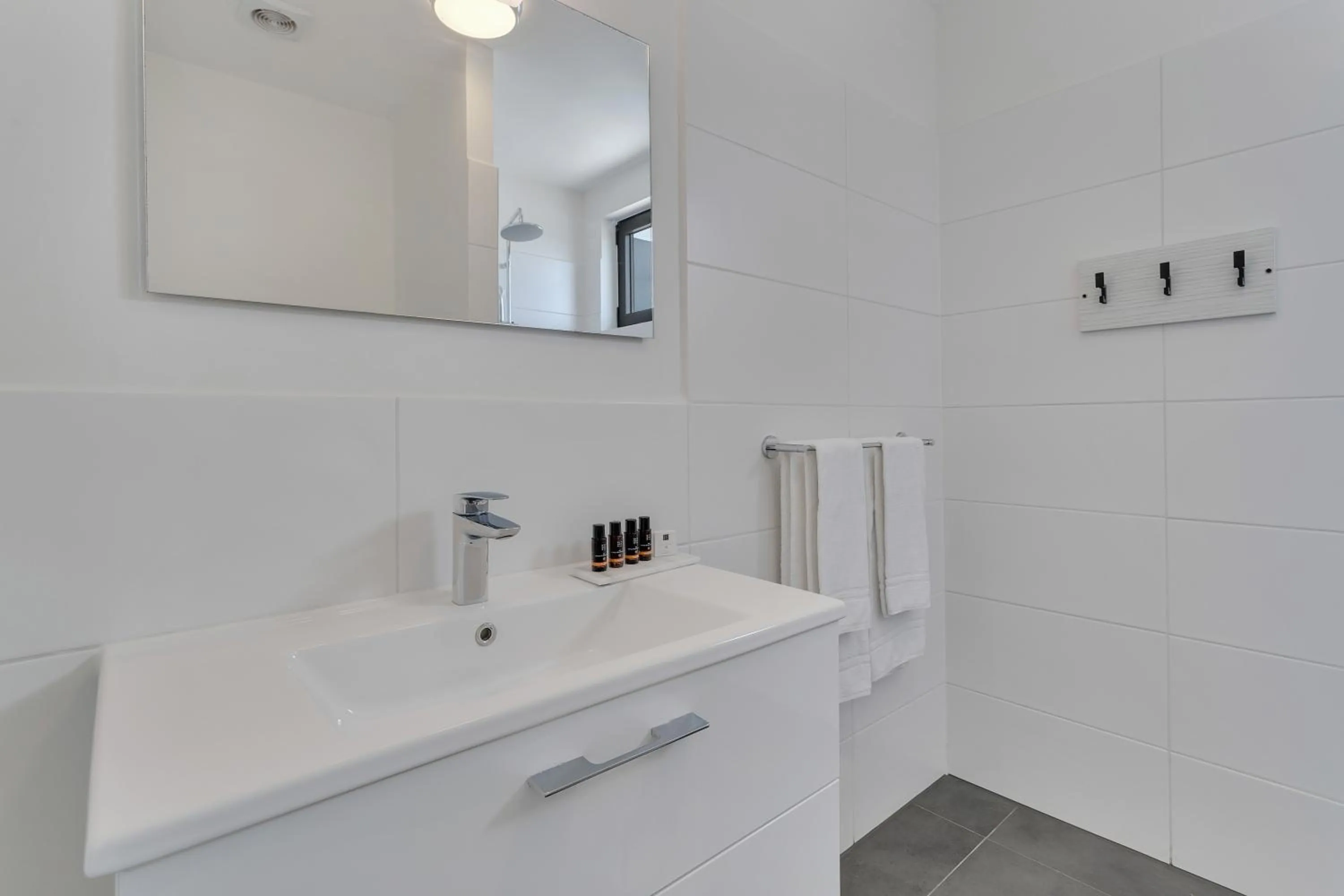 Bathroom in Grand Windsock Bonaire