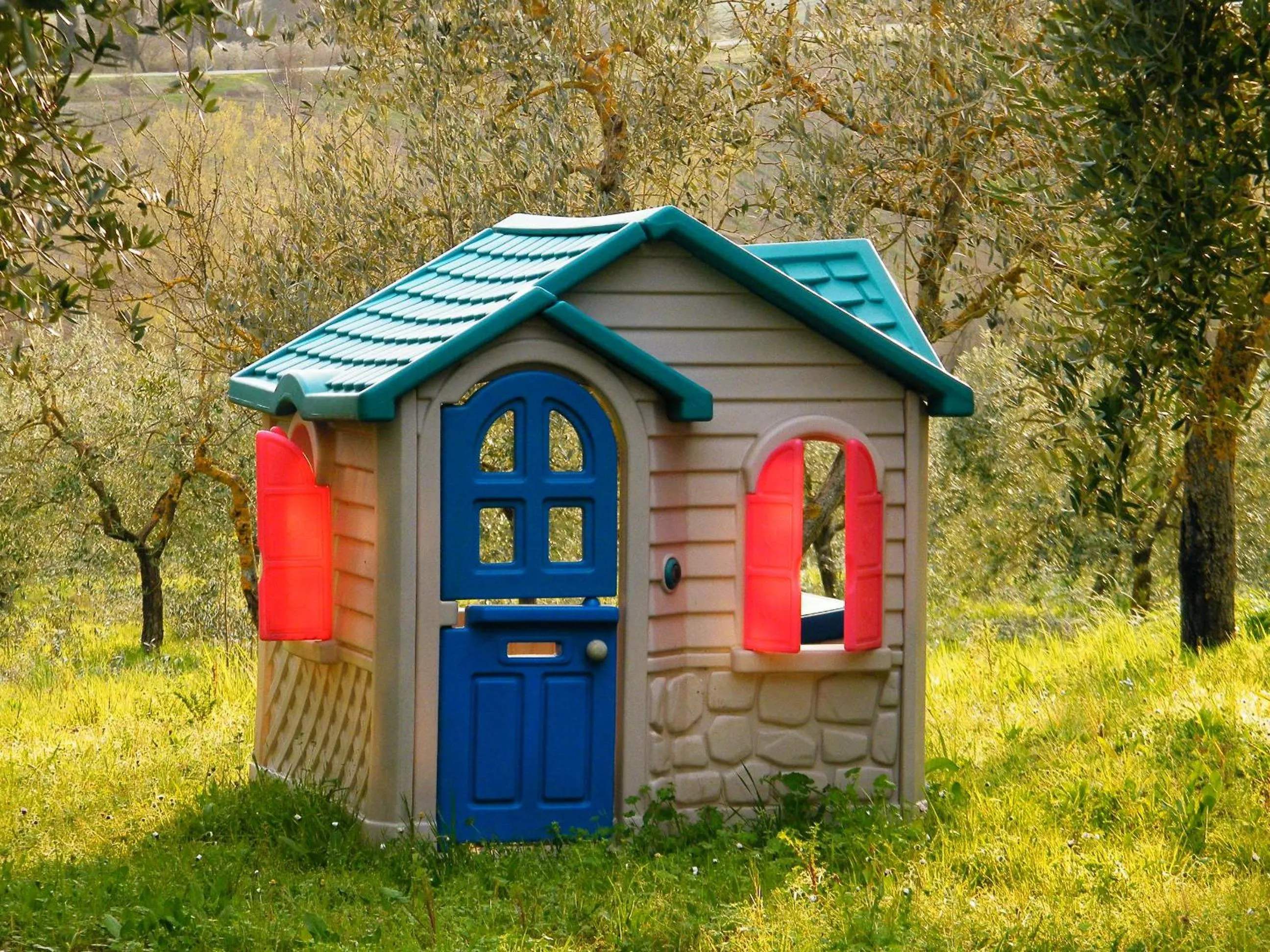 Children play ground in Agriturismo Montegonfoli