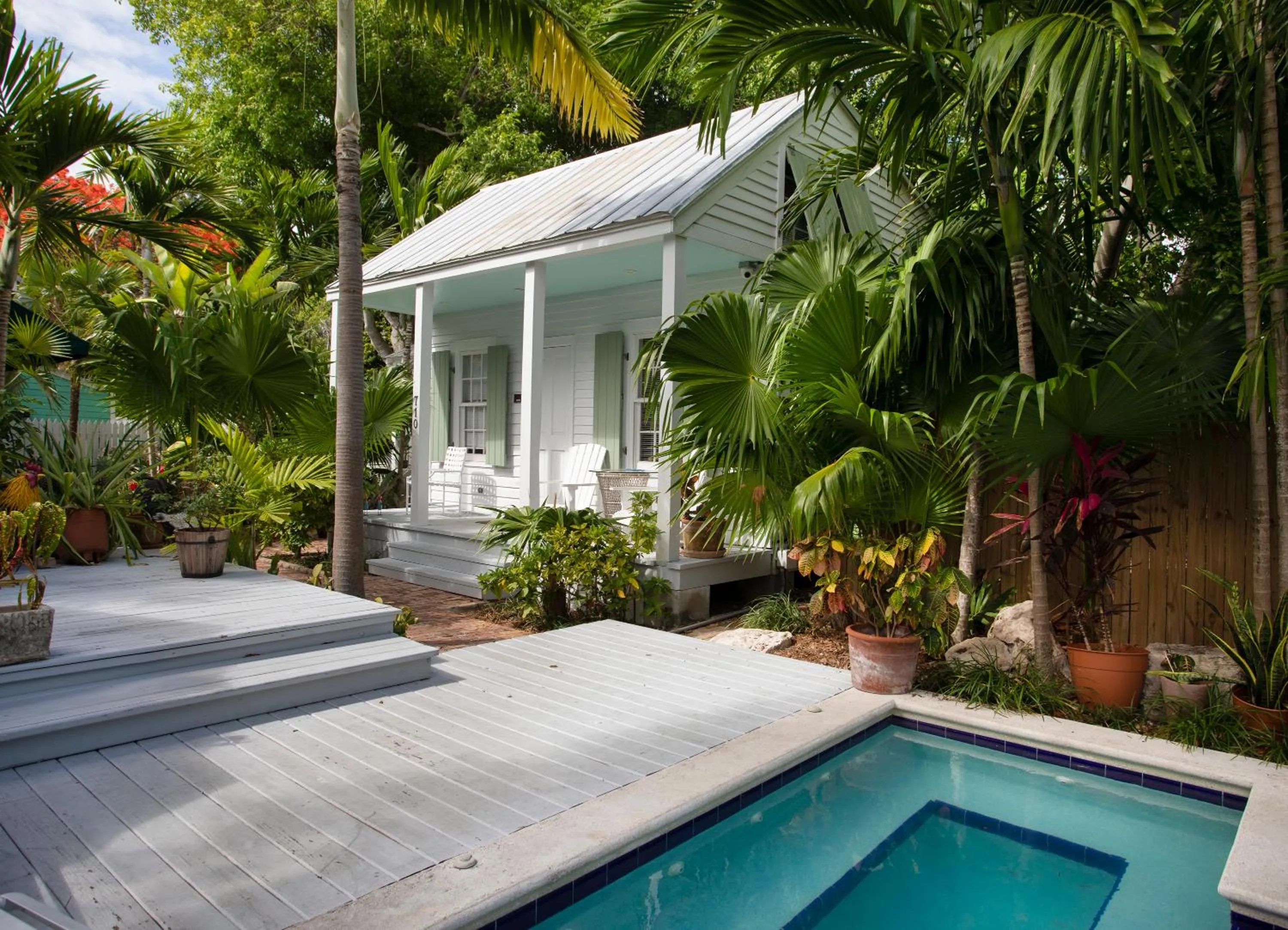 Bahama Gardens - Conch House