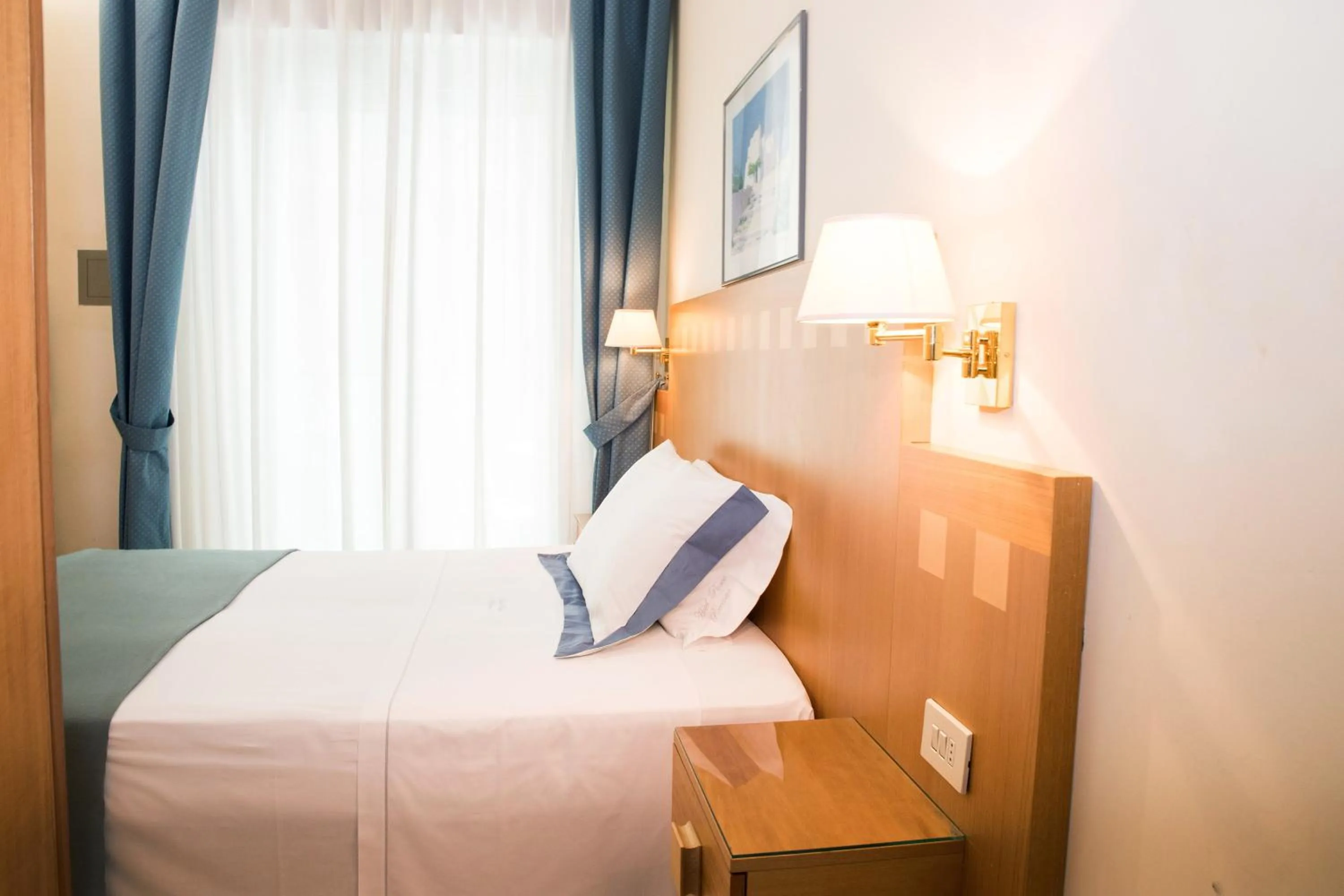 Bathroom, Bed in Hotel Parco