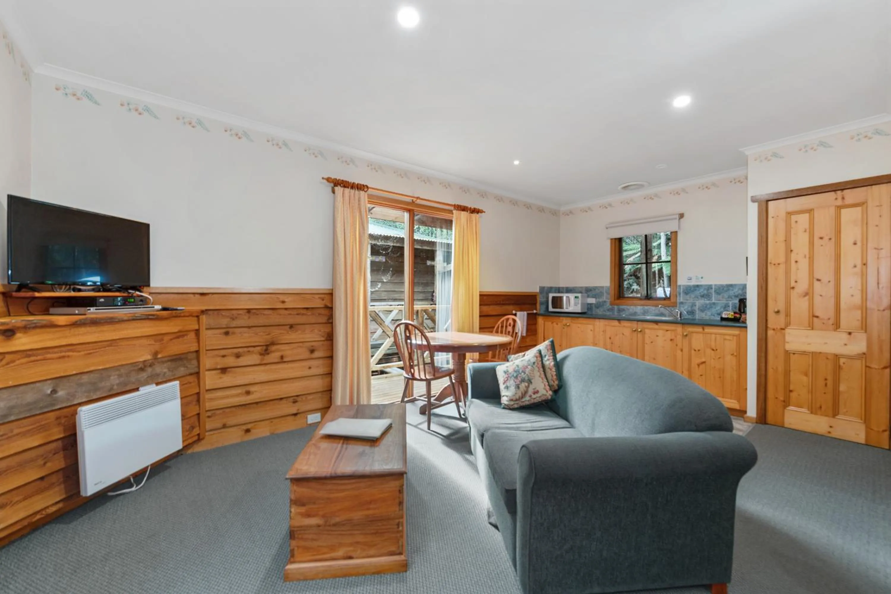 Living room in Cradle forest inn