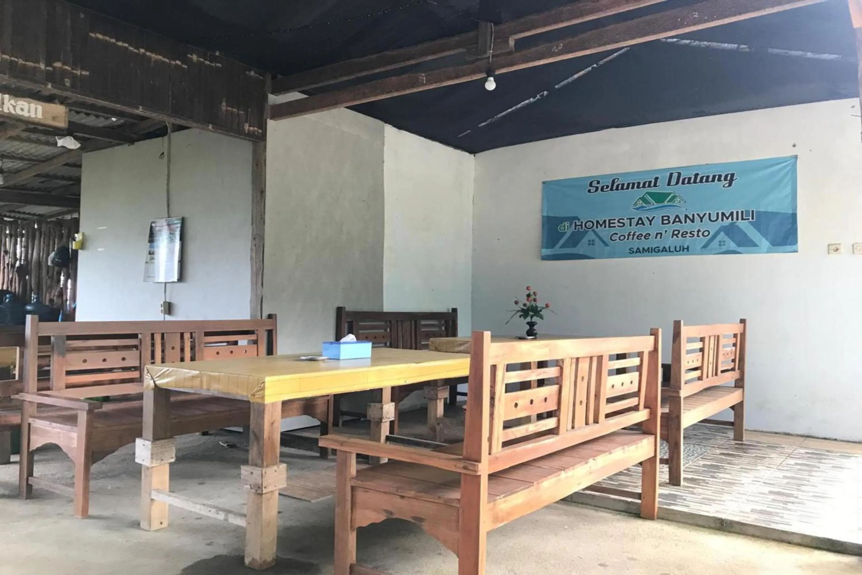 Lobby or reception in Hotel O Homestay Banyumili Samigaluh