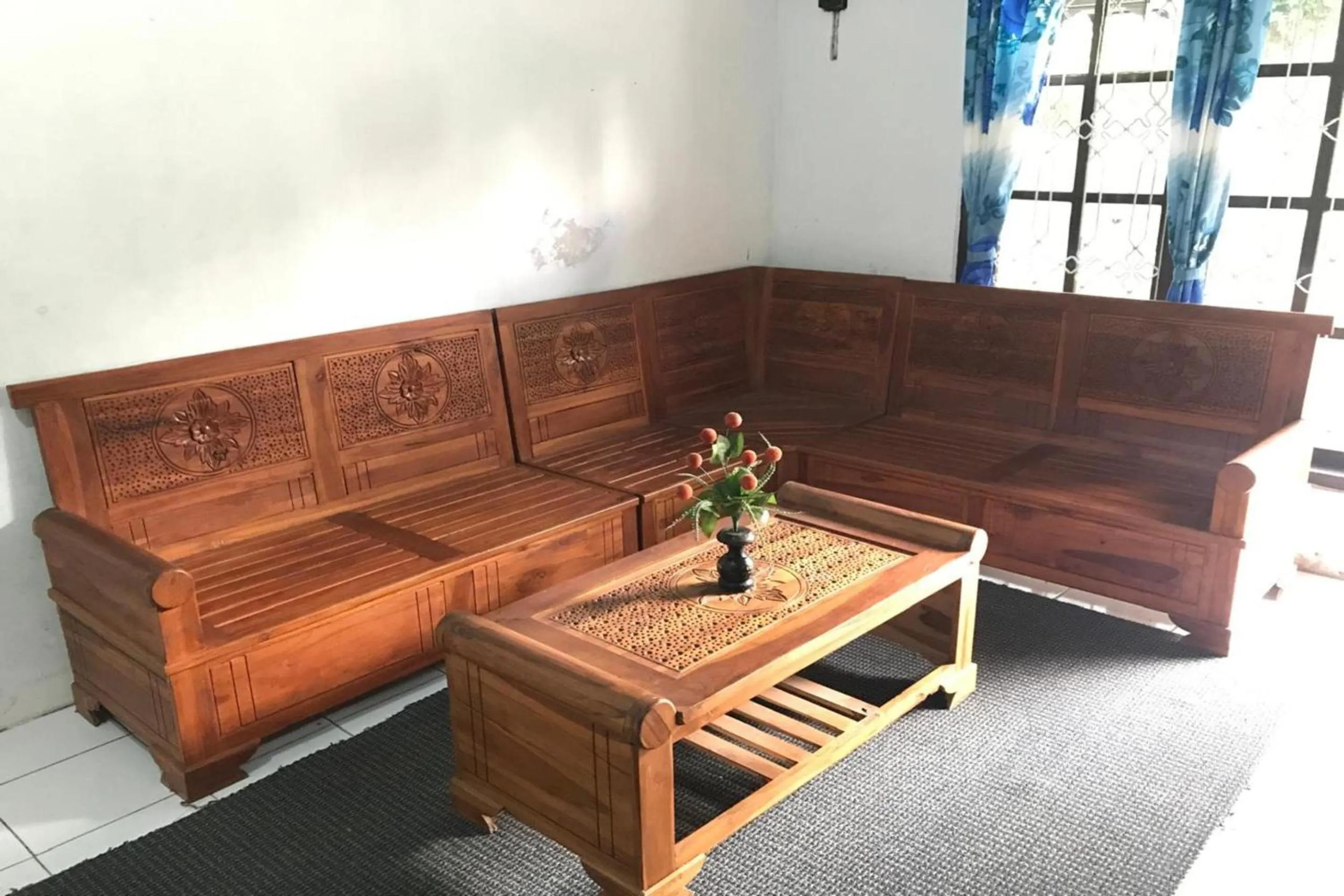 Lobby or reception in Hotel O Homestay Banyumili Samigaluh