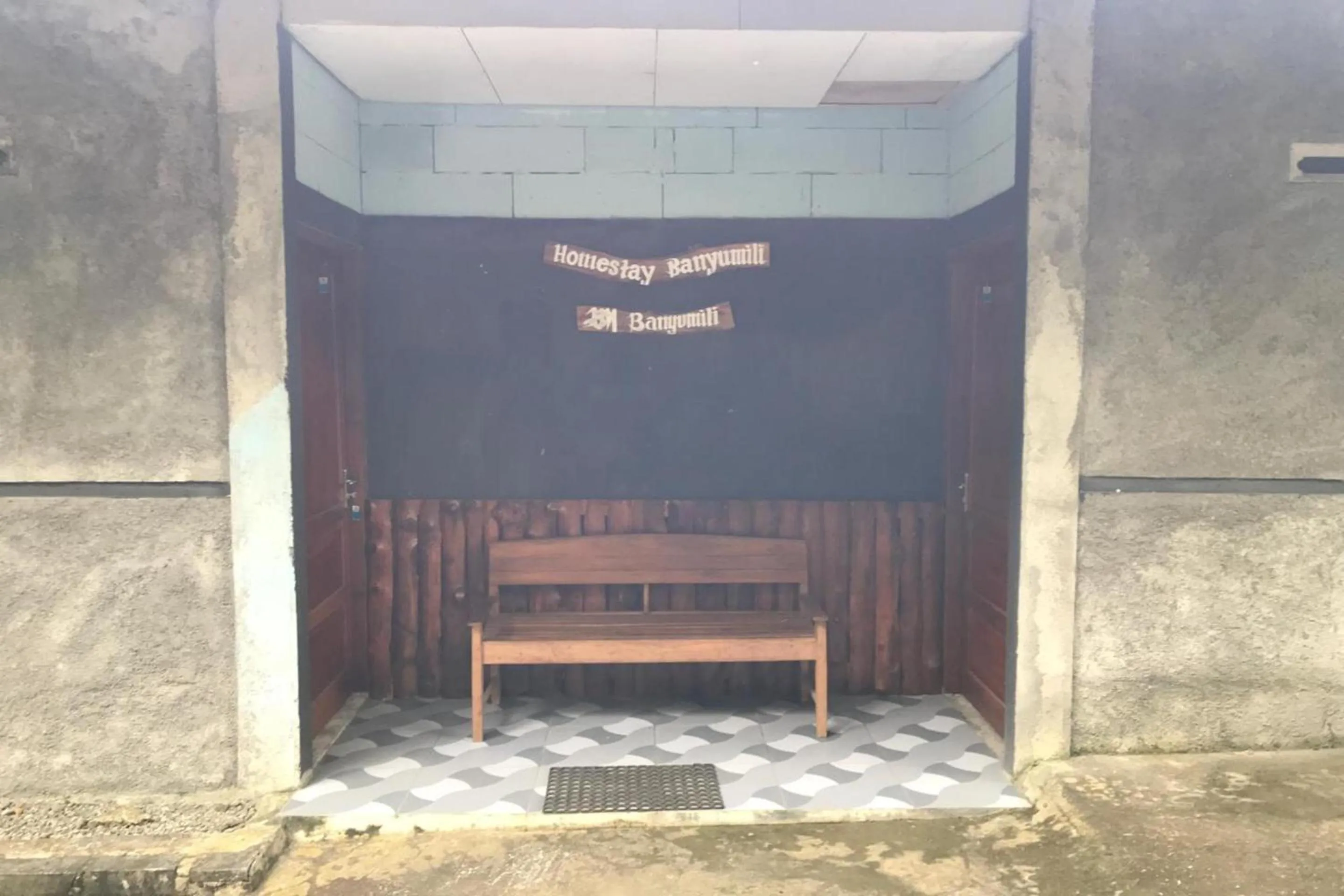 Facade/entrance in Hotel O Homestay Banyumili Samigaluh