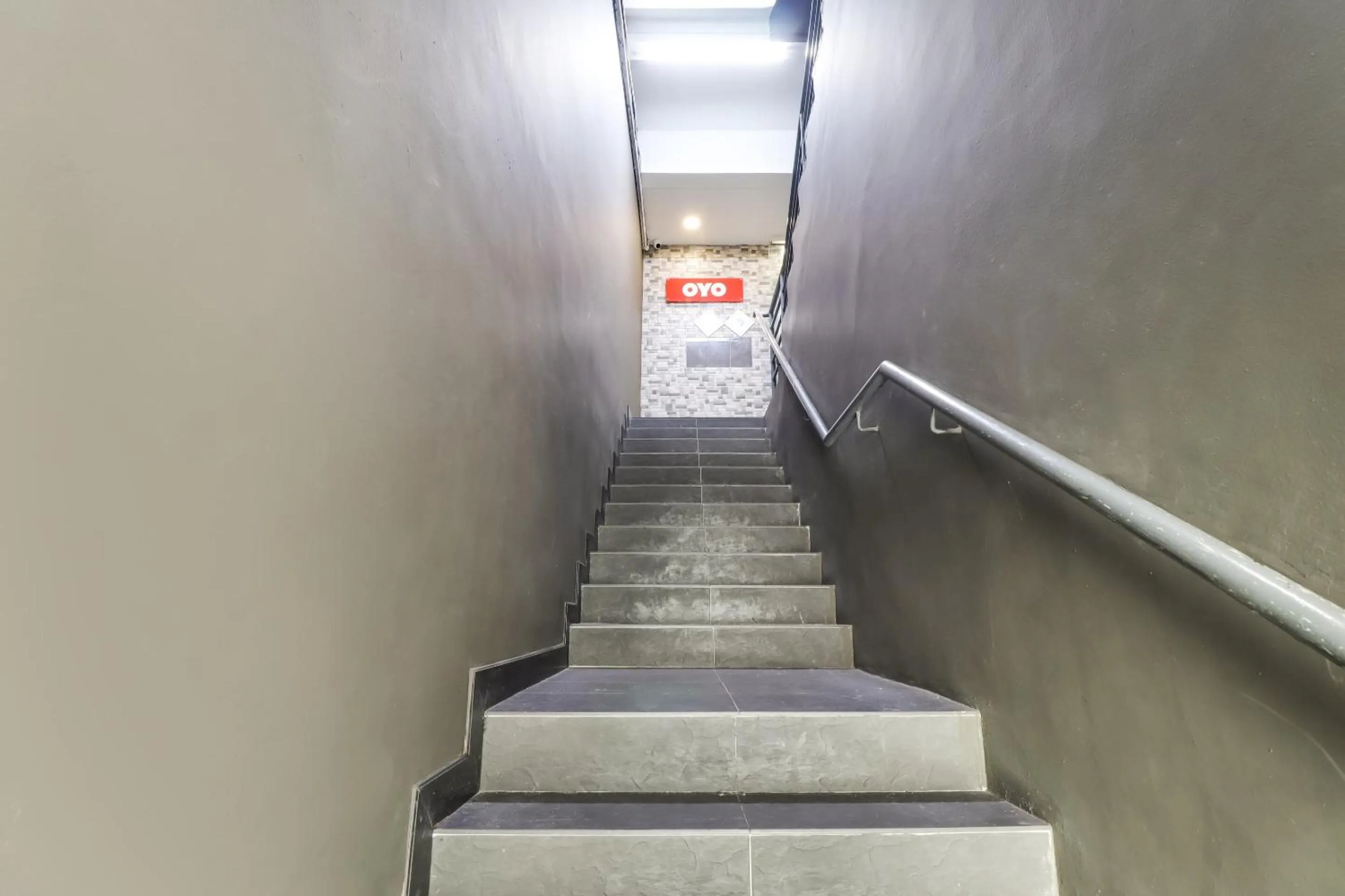 Lobby or reception in OYO 89381 Moonnight Hotel