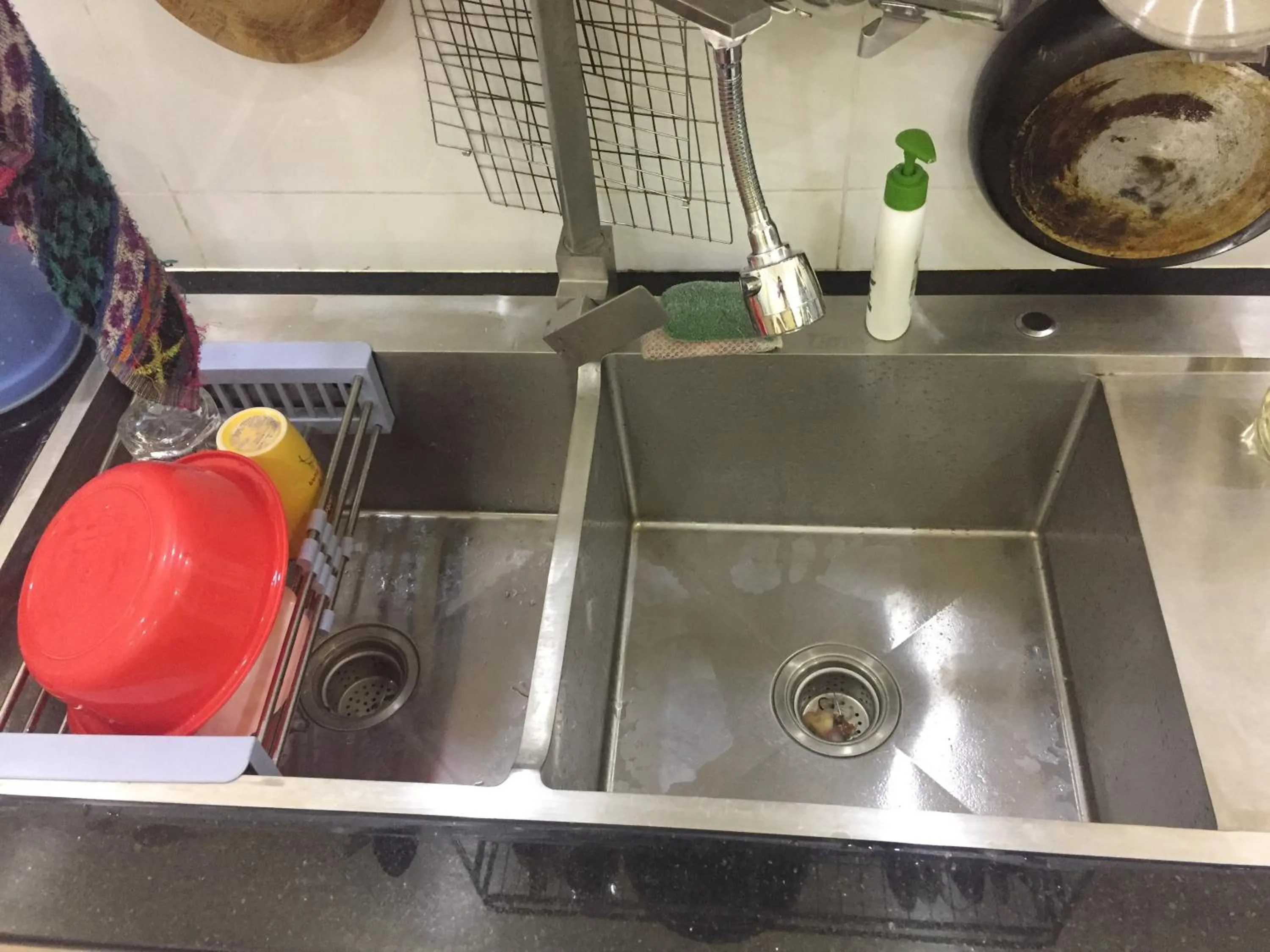 Moony hostel
