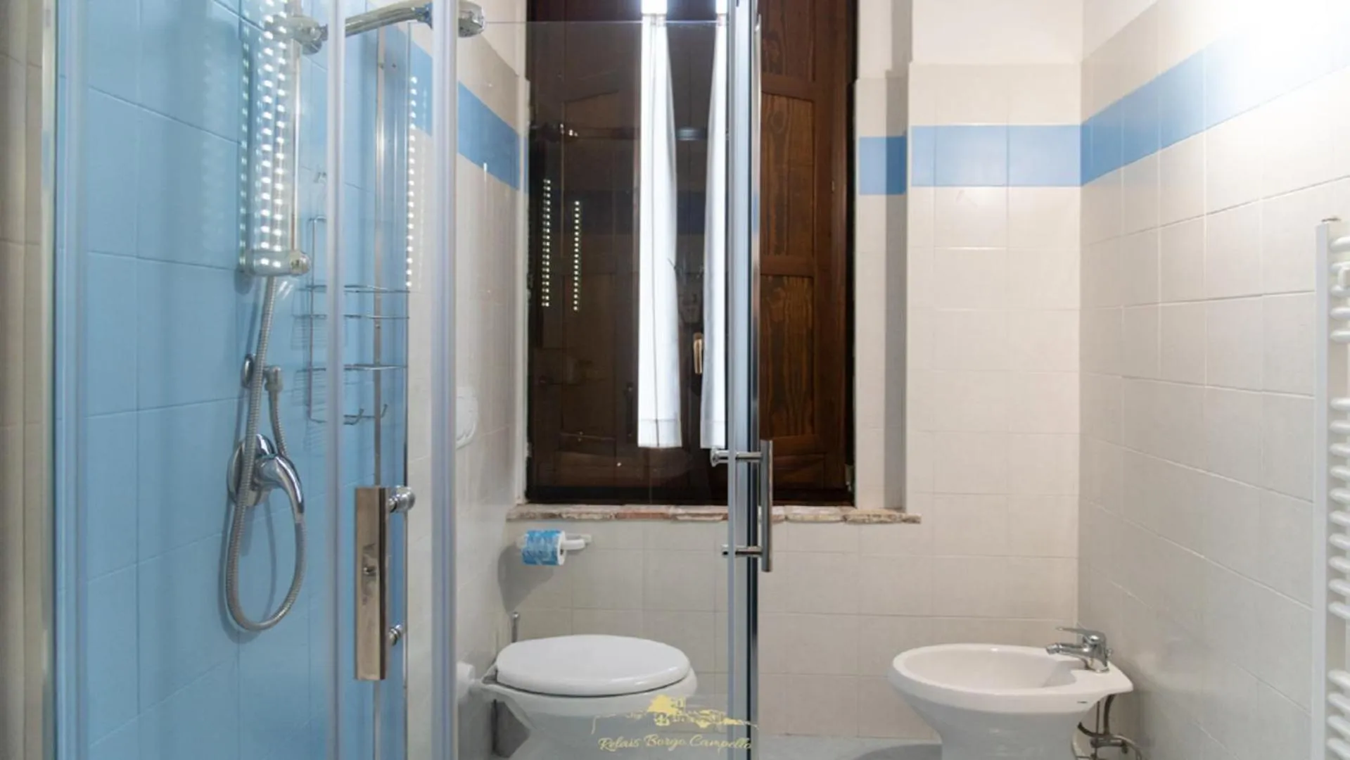 Bathroom in Relais Borgo Campello