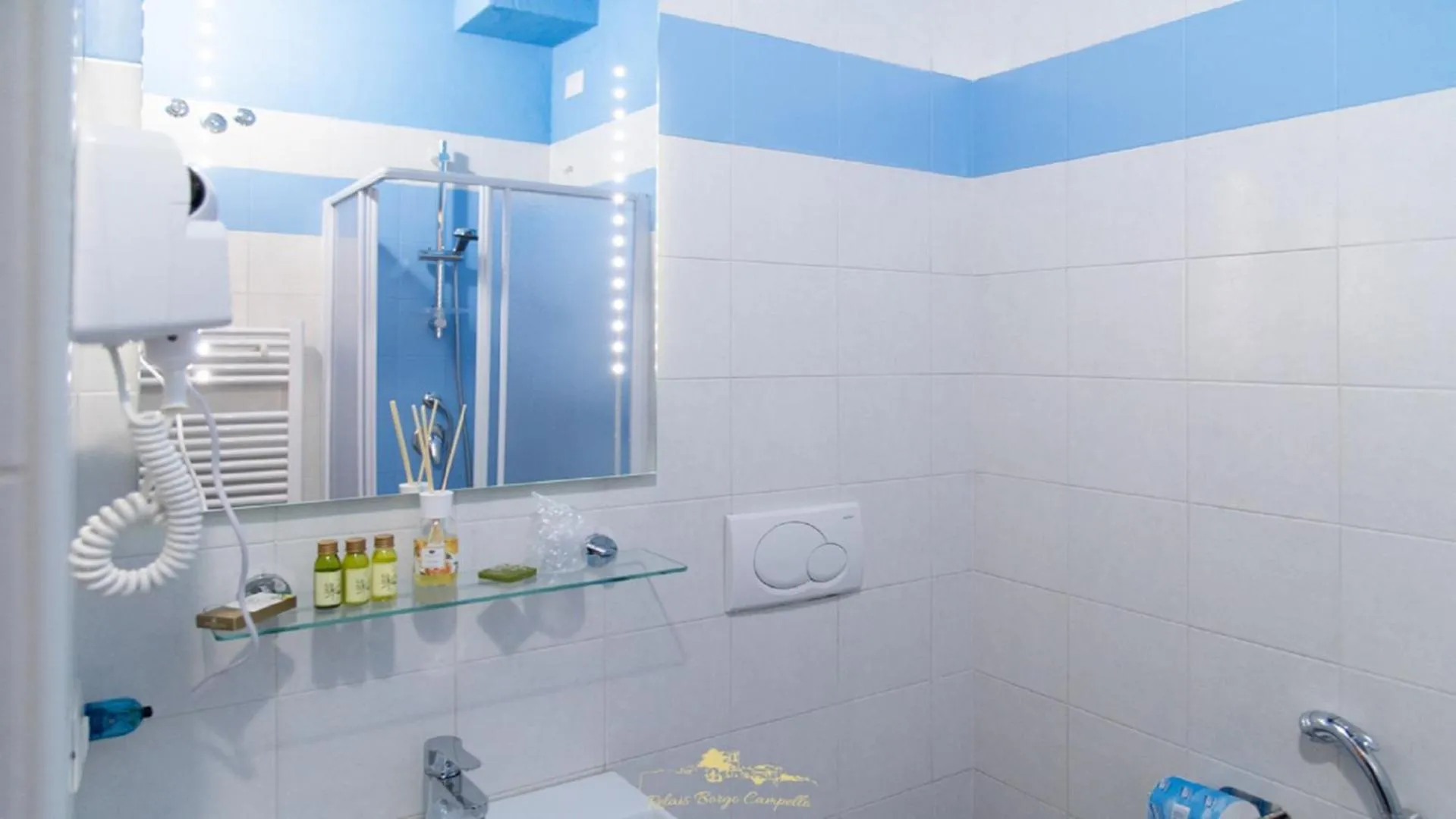 Bathroom in Relais Borgo Campello