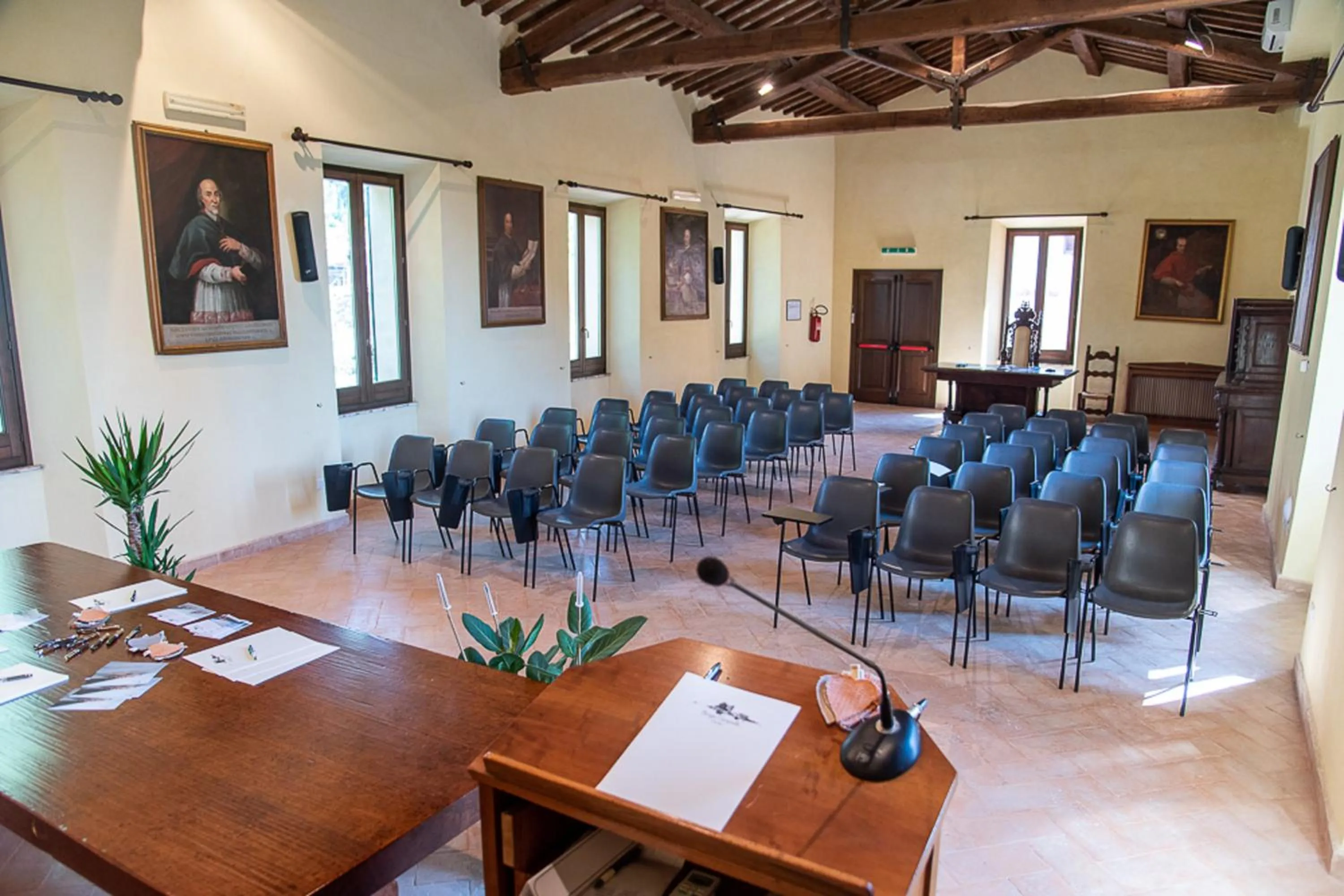 Communal lounge/ TV room in Relais Borgo Campello