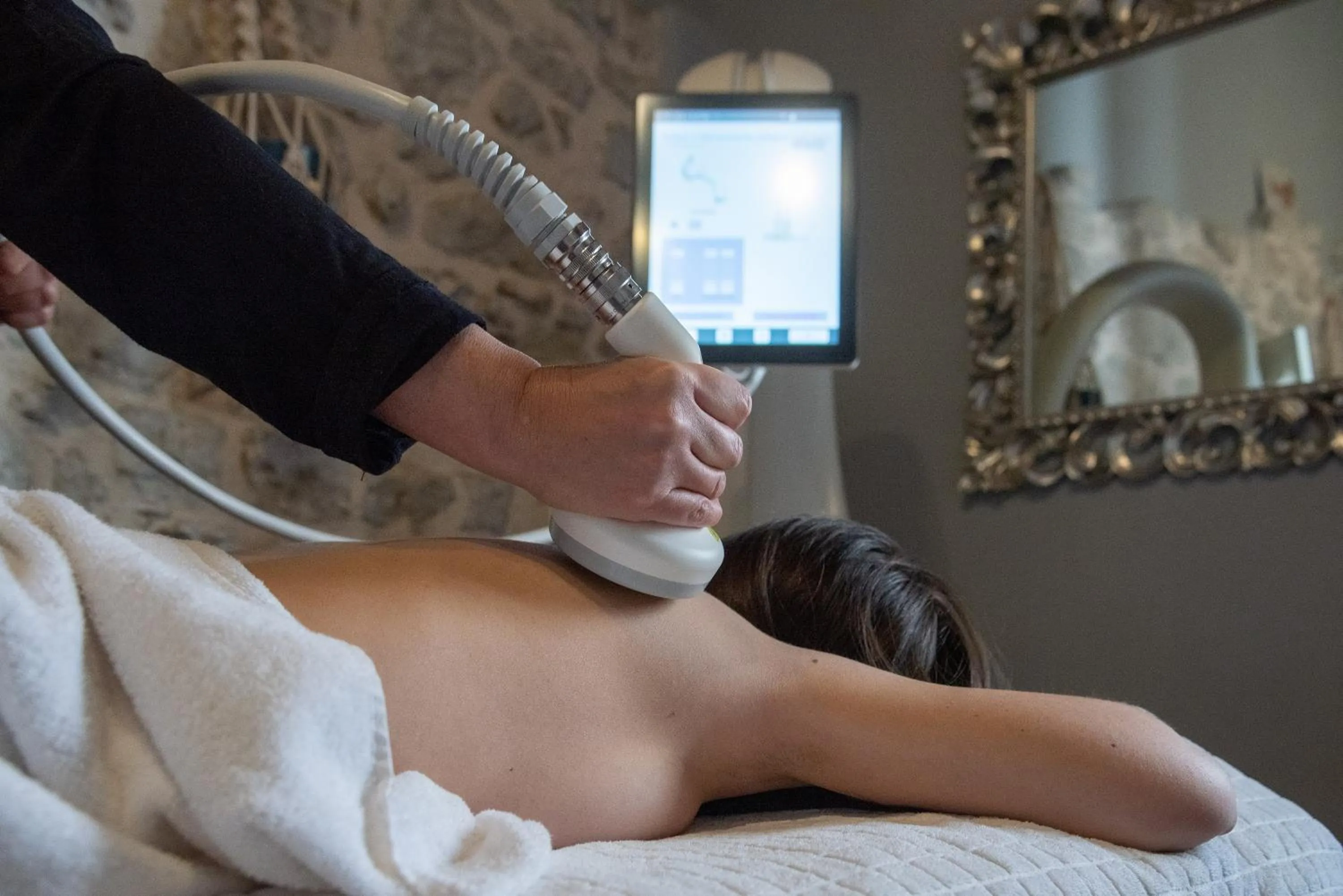 Massage in Relais Borgo Campello