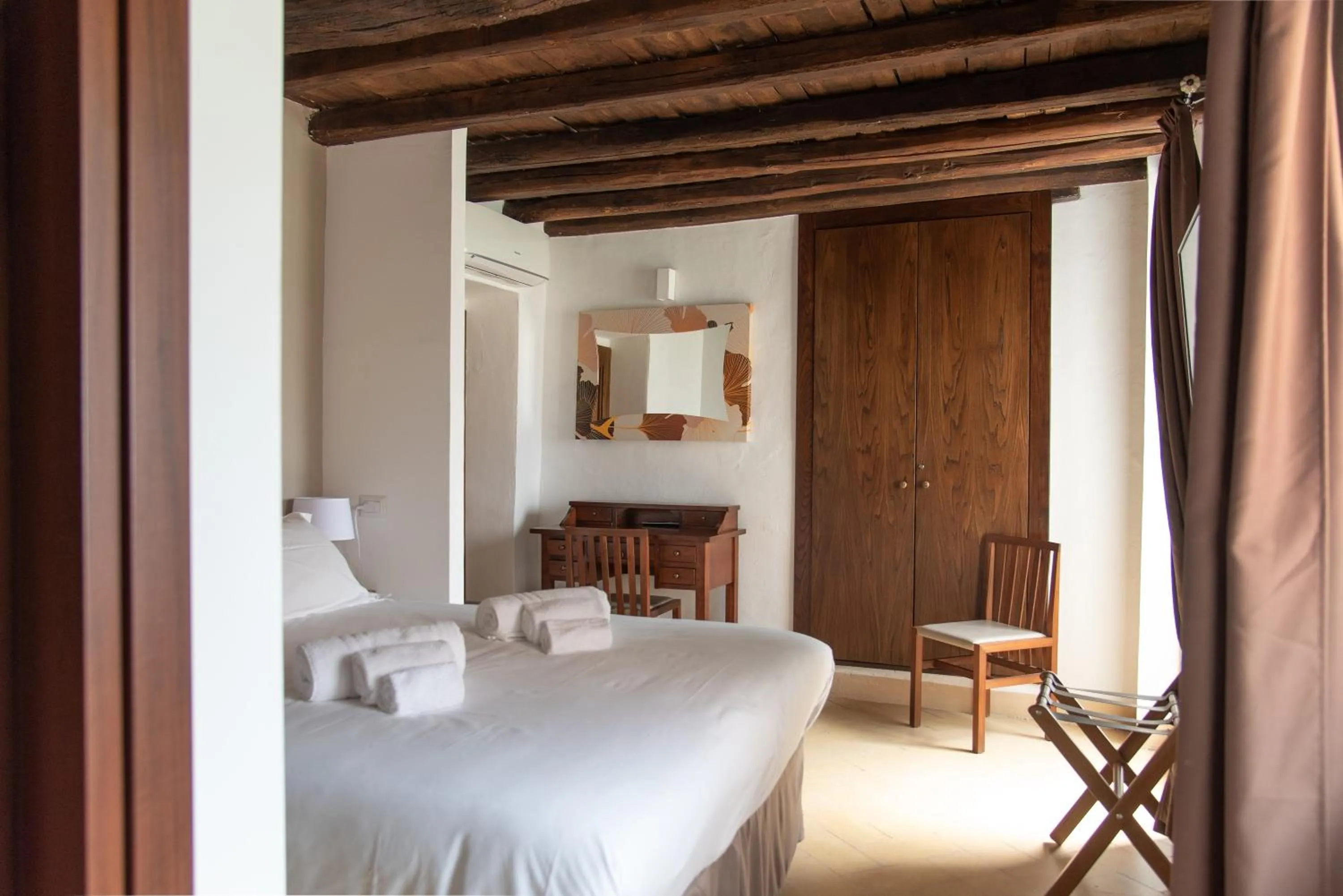 Bed in Relais Borgo Campello