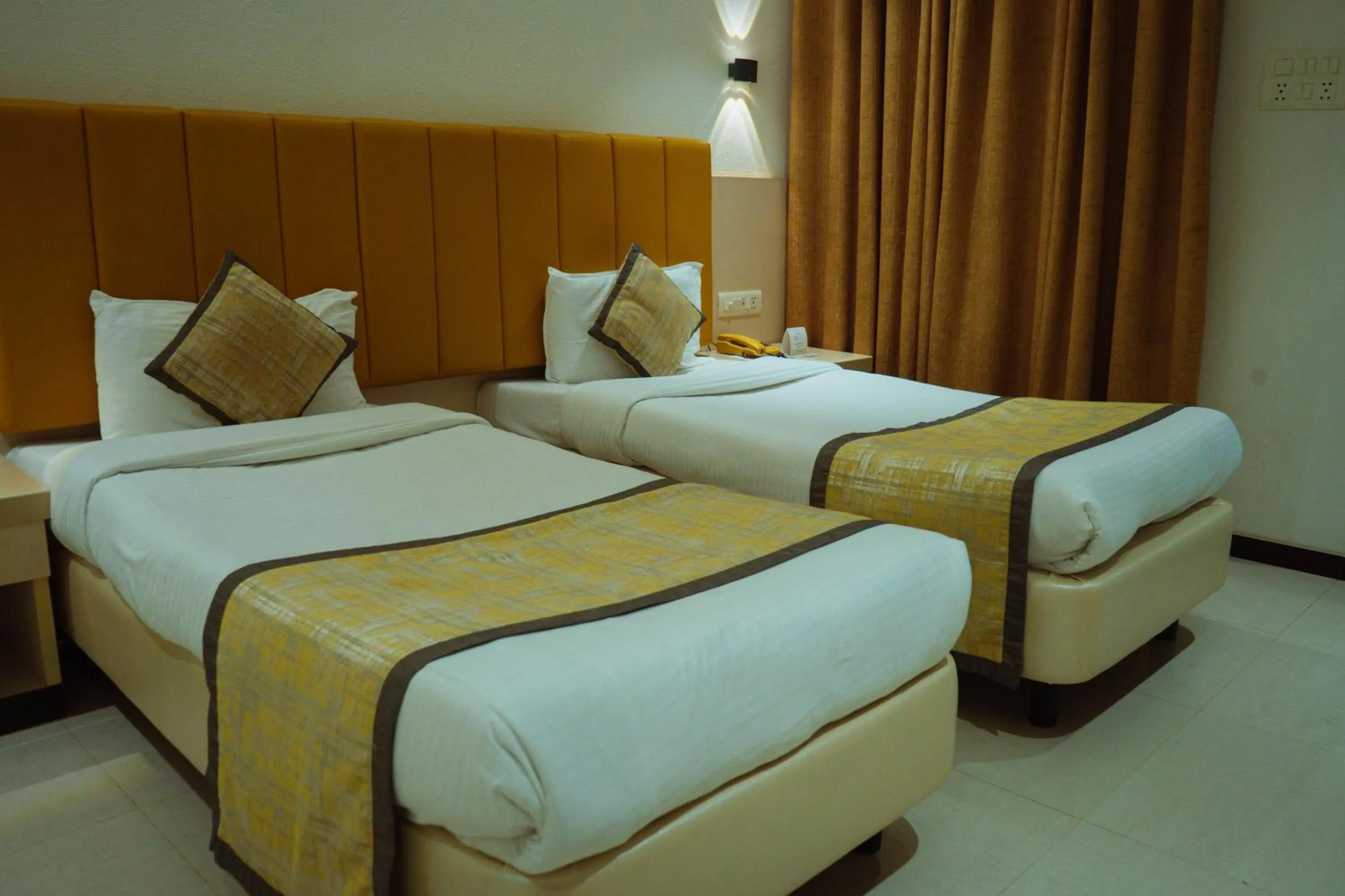 Photo of the whole room, Bed in Hotel Yatrik