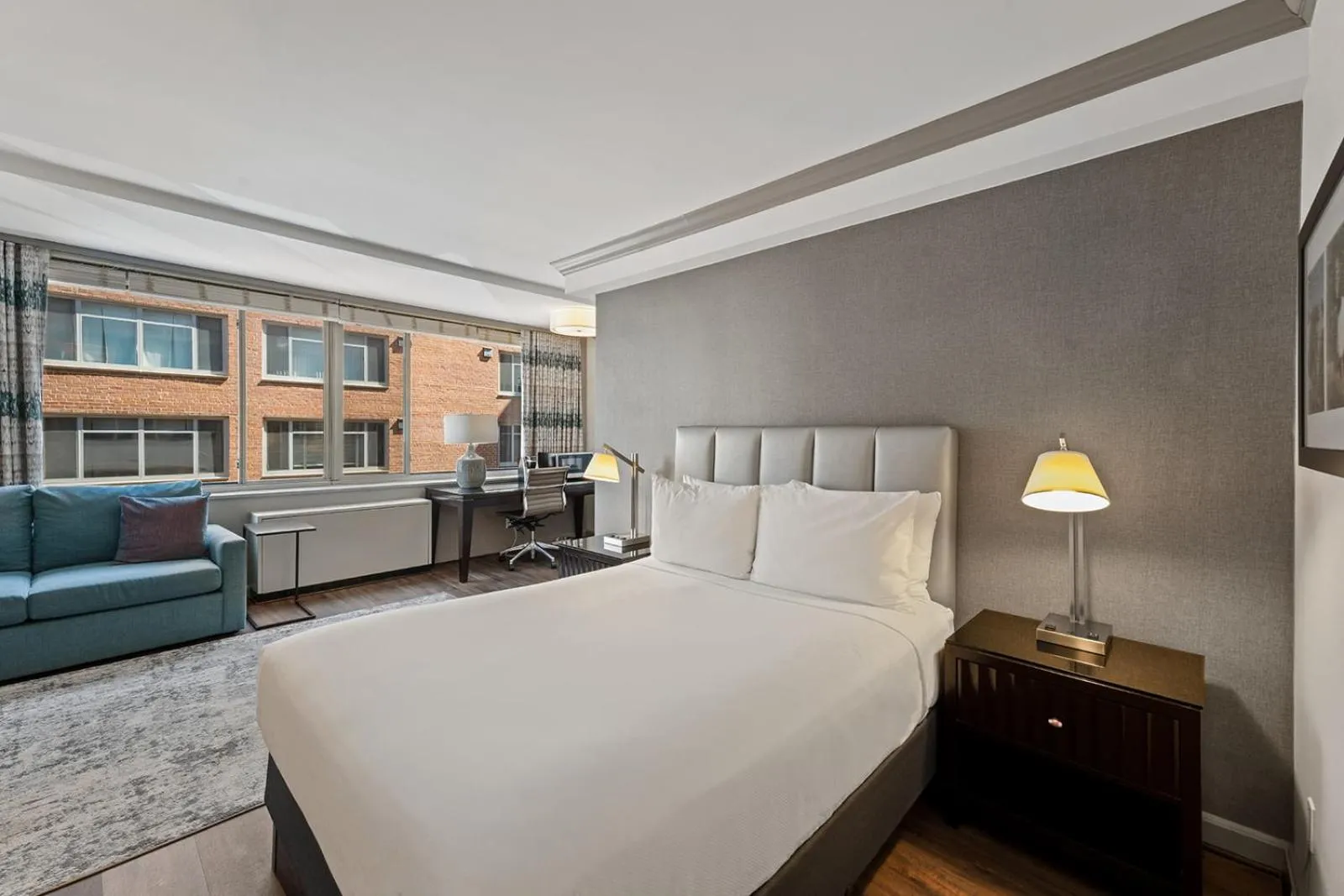 Bed in The River Inn