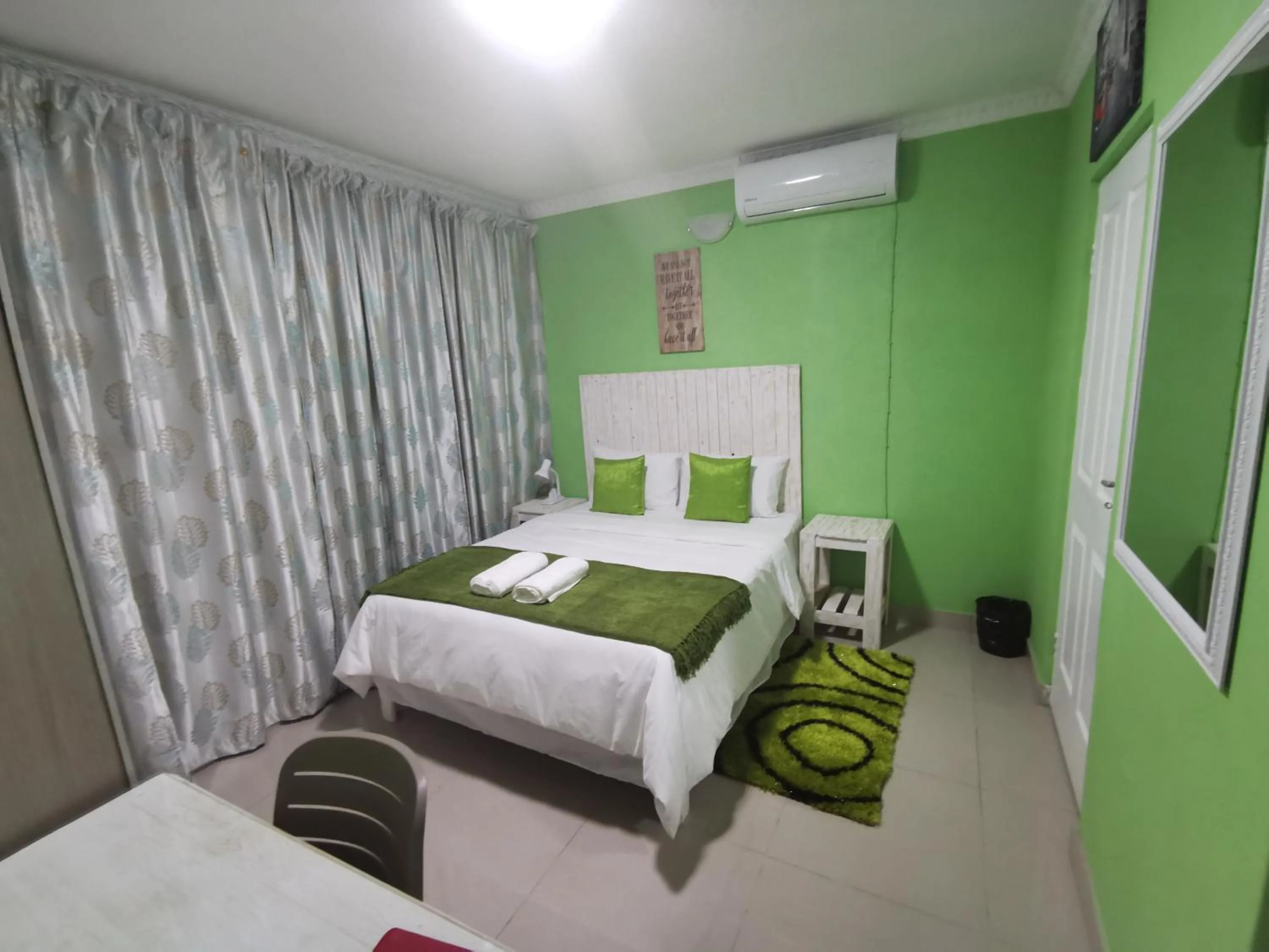 Bed in The Zion Hill