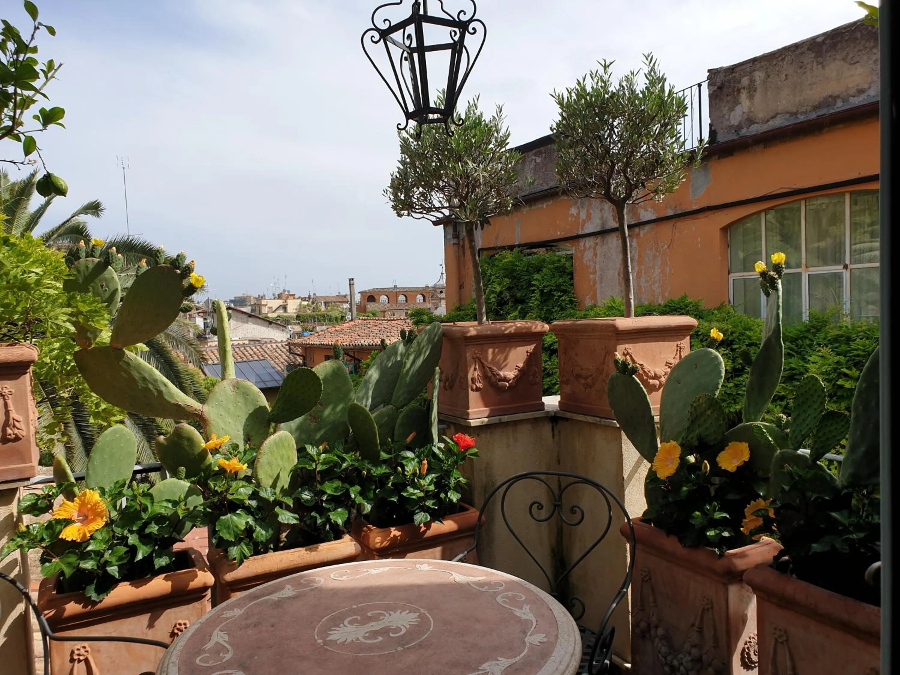 Episcopo Lipinsky Luxury Suites