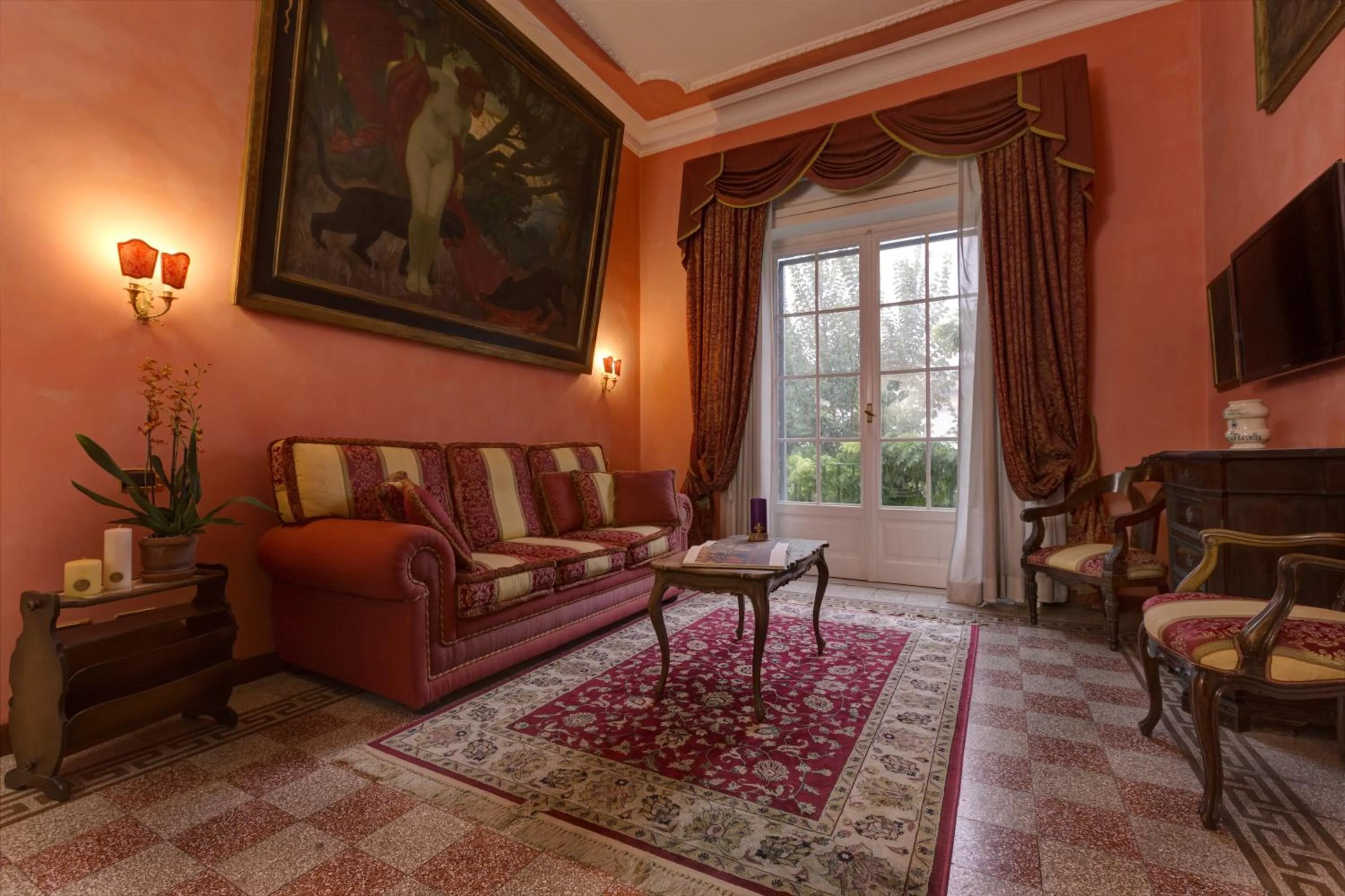 Day in Episcopo Lipinsky Luxury Suites