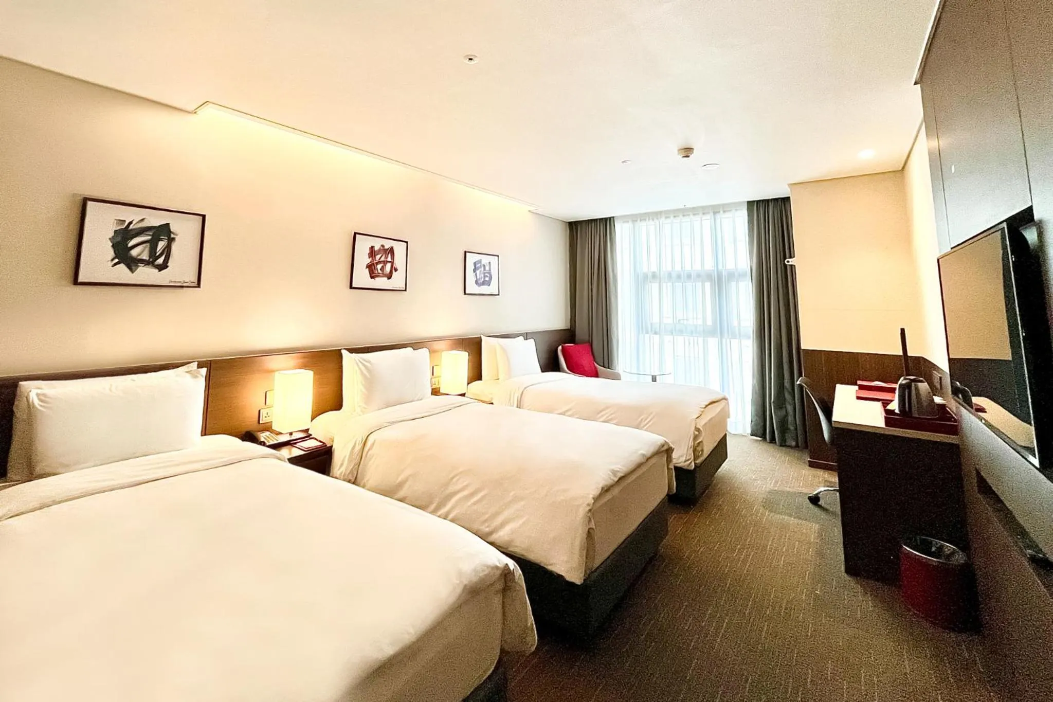 Bed in Ramada Encore by Wyndham Busan Station