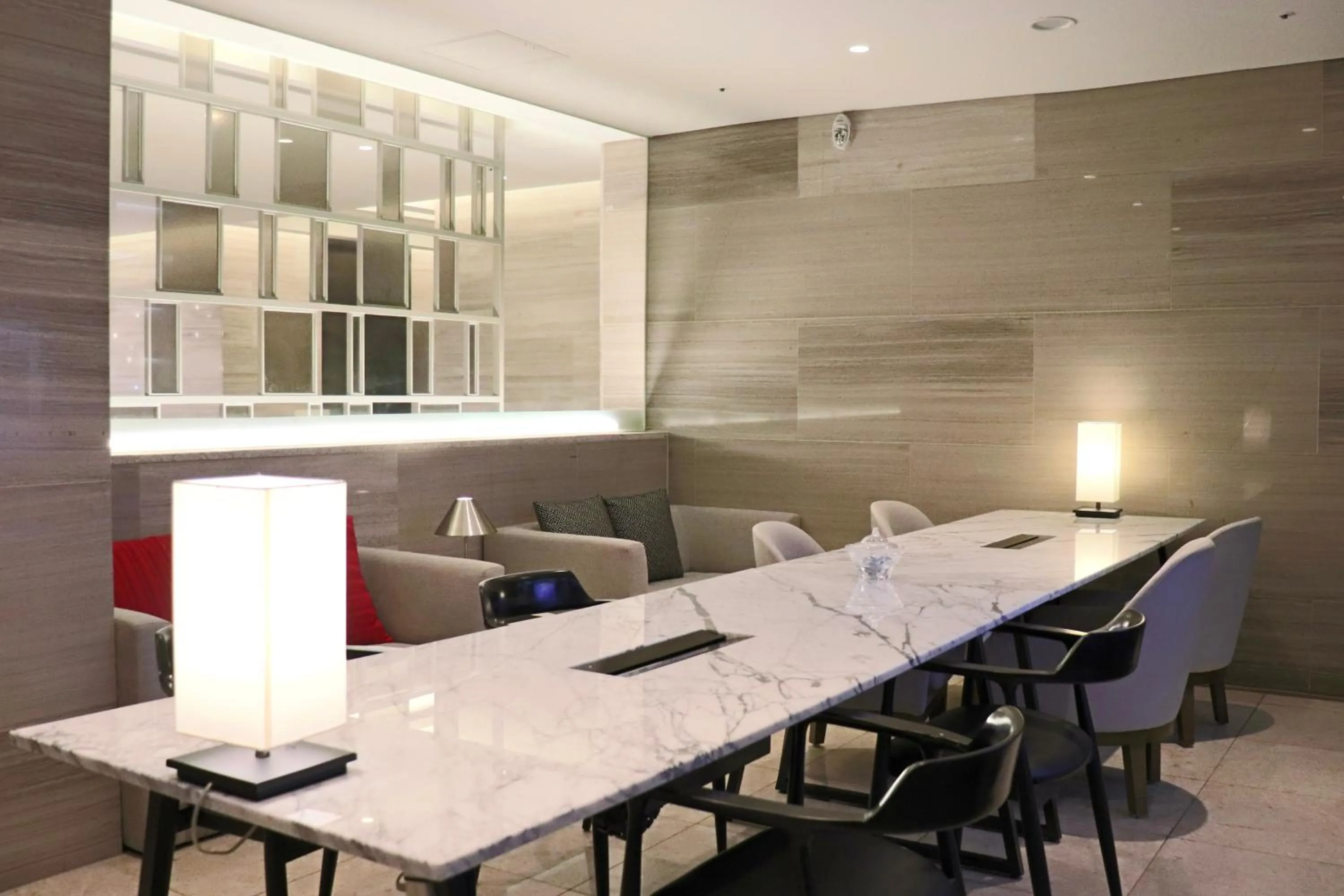 Business facilities in Ramada Encore by Wyndham Busan Station