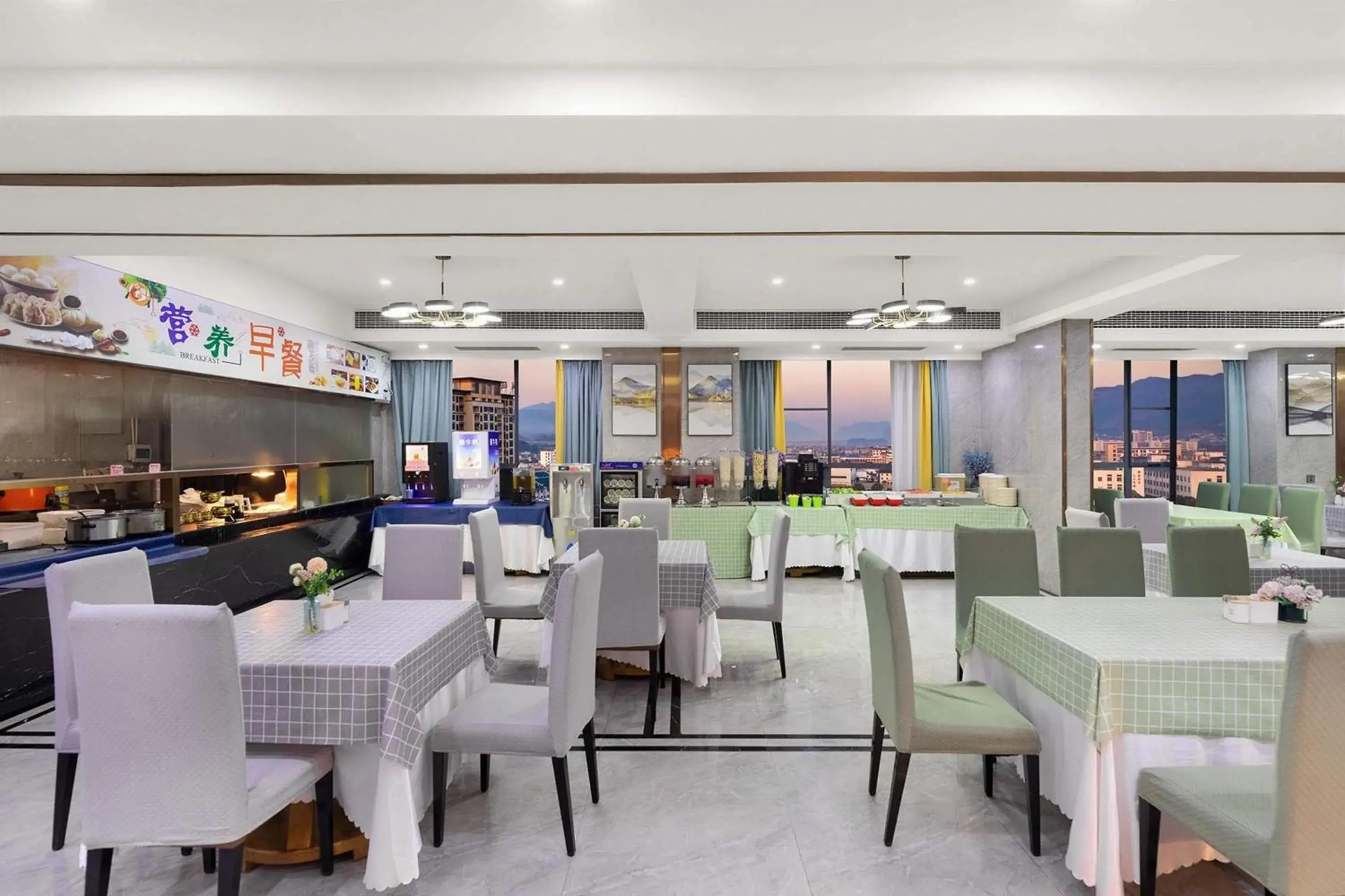 Restaurant/places to eat in Ramada by Wyndham Zhangjiajie Restaurant/places to eat in Ramada by Wyndham Zhangjiajie