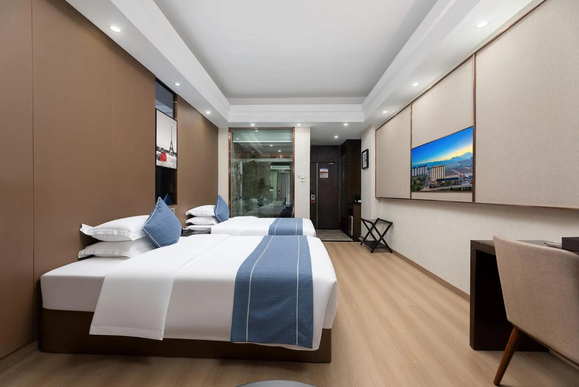 Bed in Ramada by Wyndham Zhangjiajie