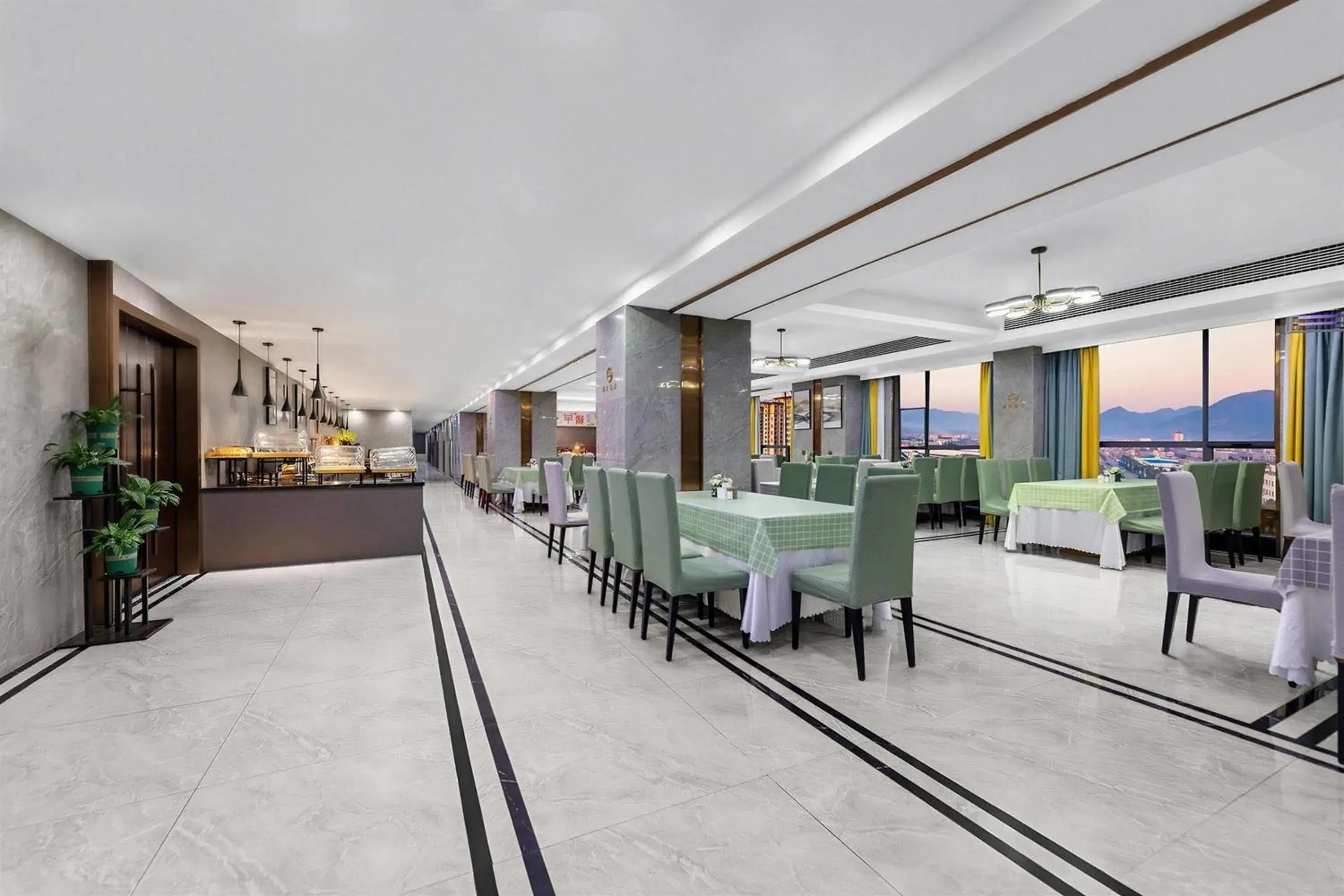 Restaurant/places to eat in Ramada by Wyndham Zhangjiajie Restaurant/places to eat in Ramada by Wyndham Zhangjiajie