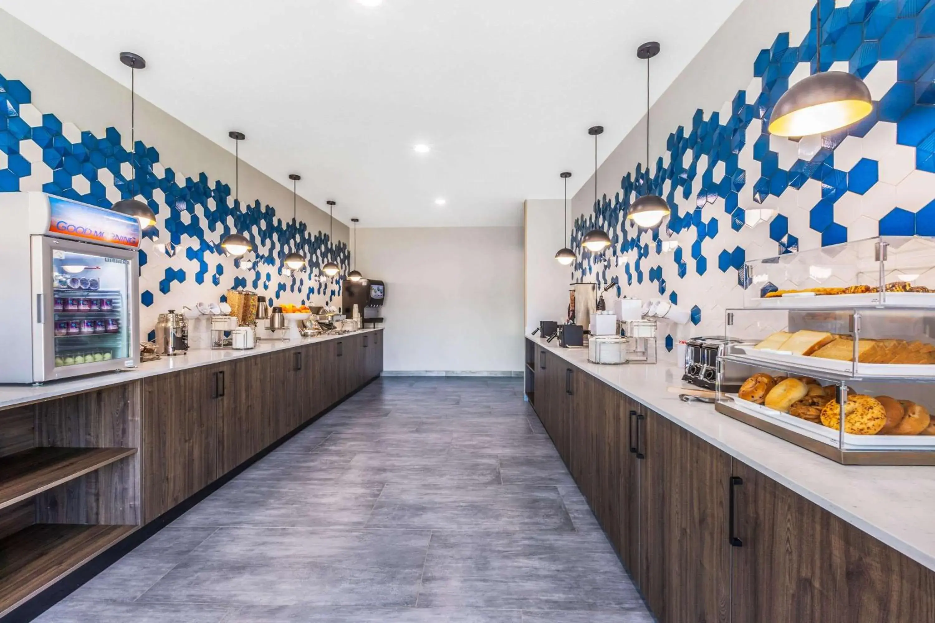 Restaurant/places to eat in La Quinta Inn & Suites by Wyndham Galveston West Seawall Restaurant/places to eat in La Quinta Inn & Suites by Wyndham Galveston West Seawall